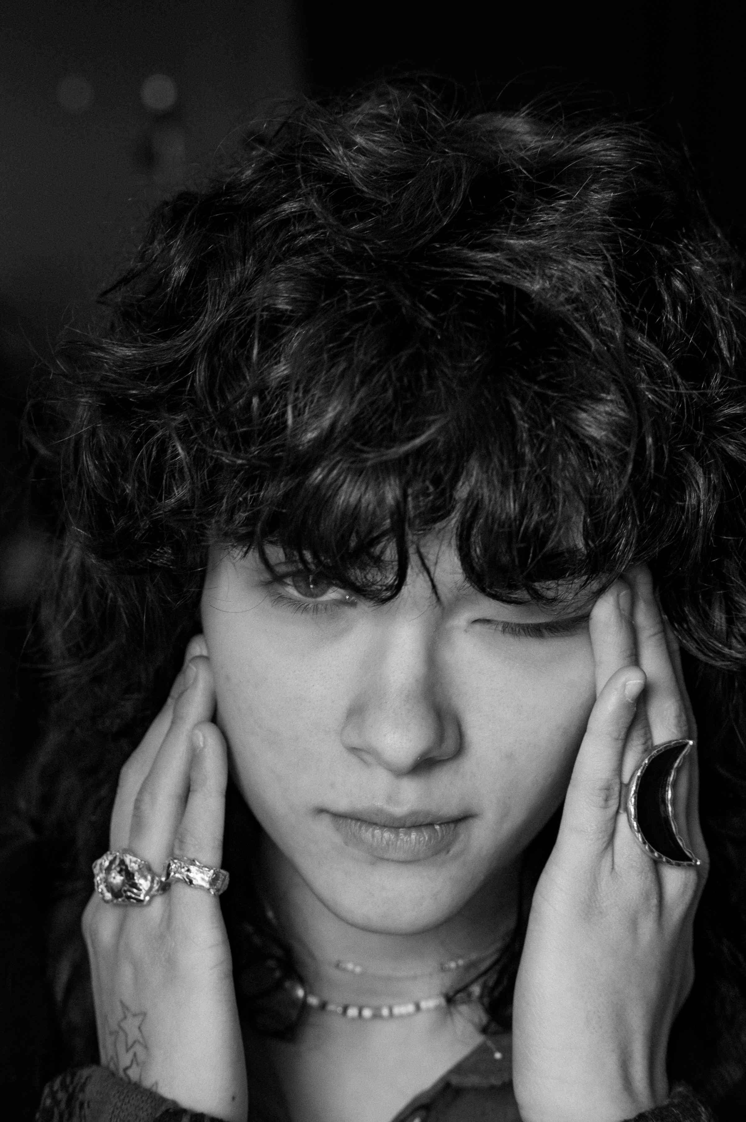 Kira. Portrait and reportage photographer