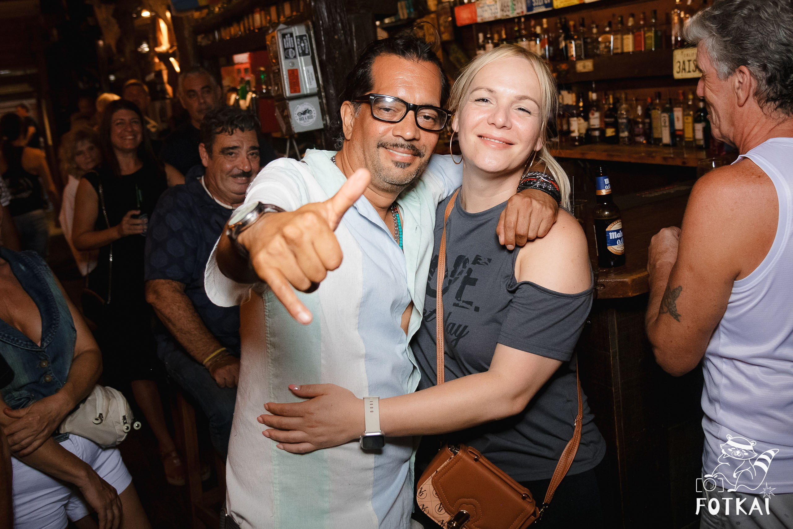 Santi Campillo en El Paso Rock Bar Torrevieja: Reportaje fotográfico 30.08.25 | FOTKAI