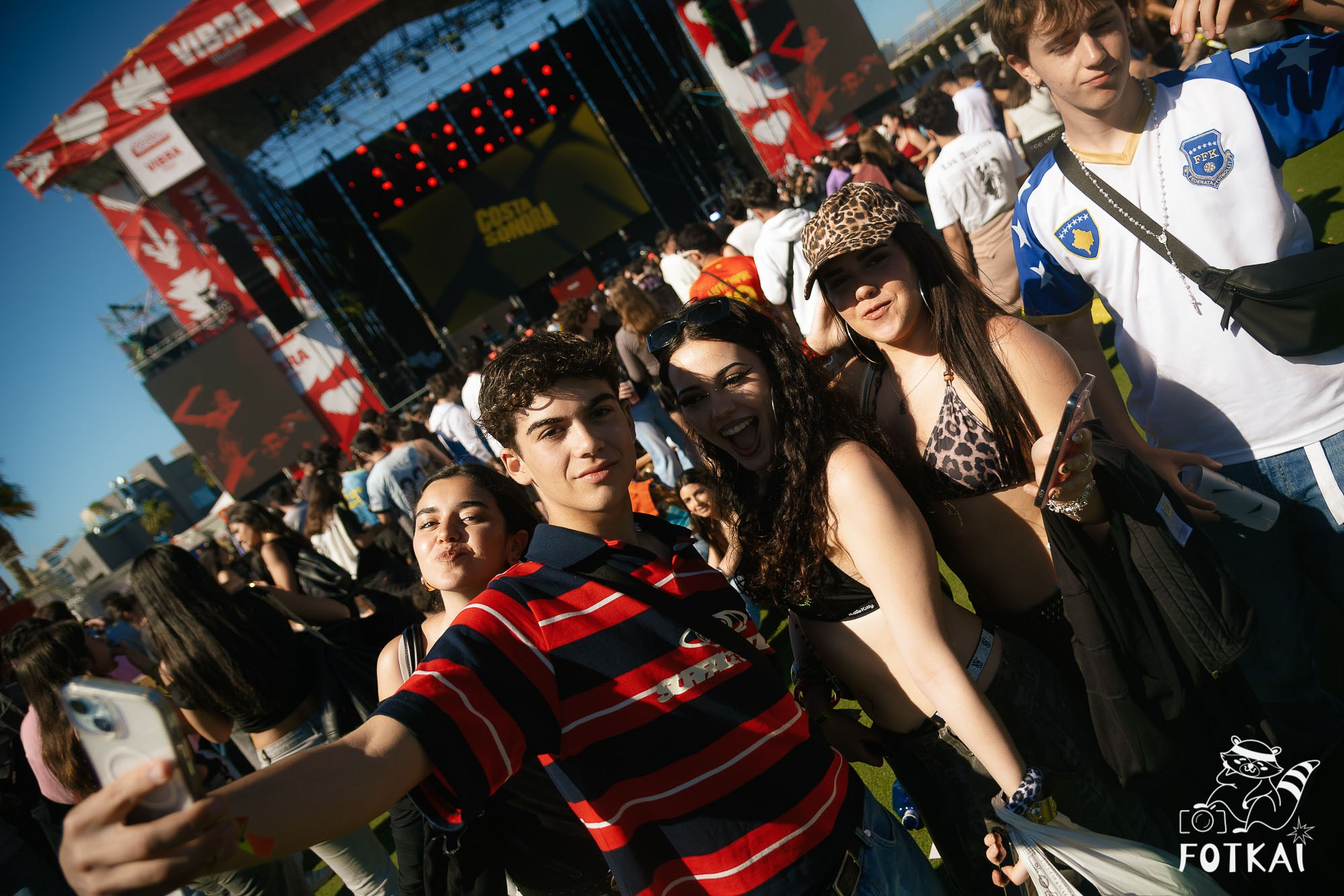Fotos Costa Sonora 2026 Alicante Día 2 — busca tu foto y encuentra amigos del festival | FOTKAI