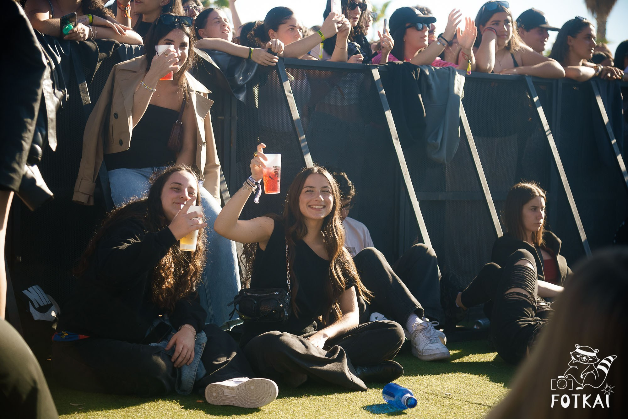Fotos Costa Sonora 2026 Alicante Día 2 — busca tu foto y encuentra amigos del festival | FOTKAI