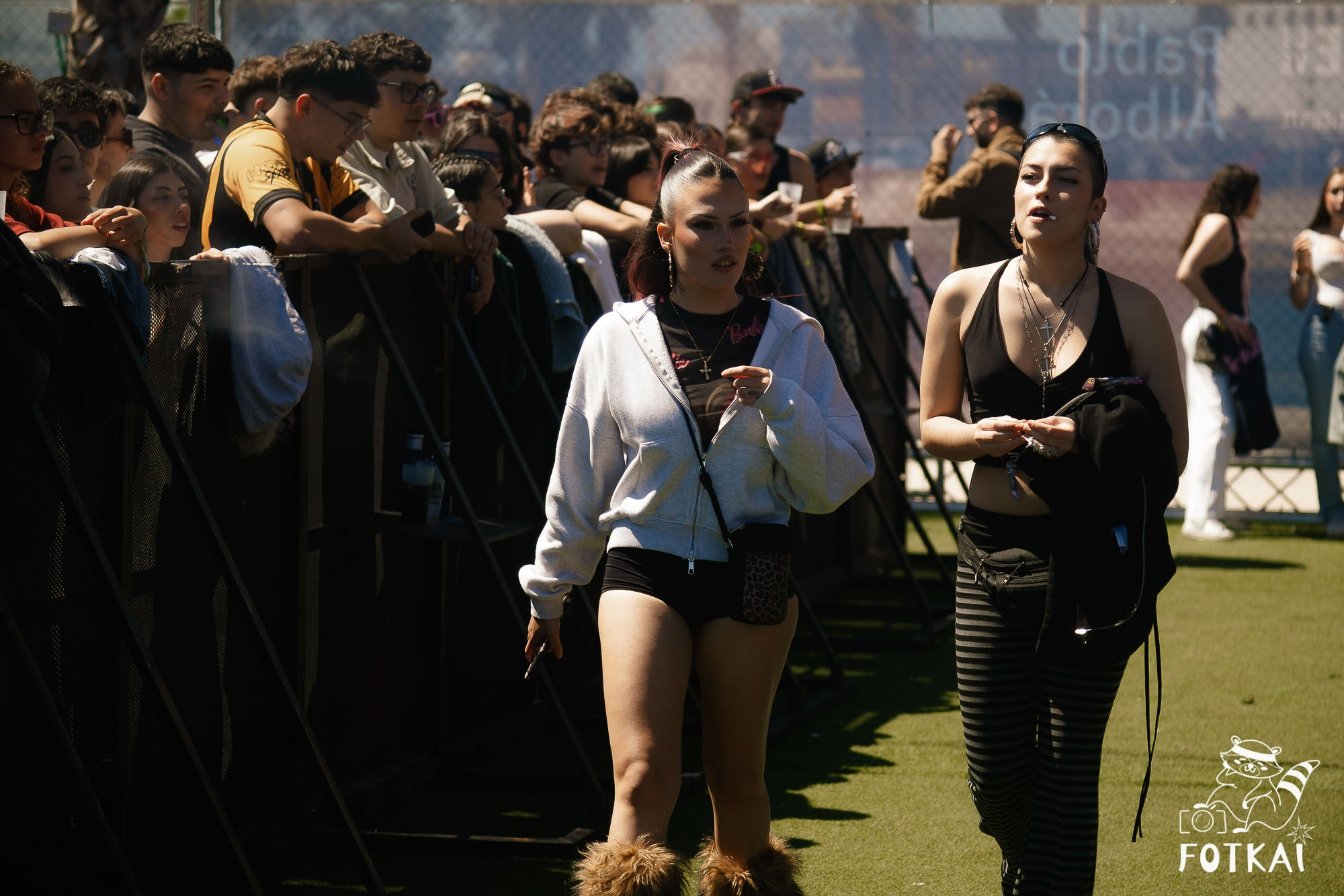 Costa Sonora 2026 Alicante Day 1 Photos — Find Yourself, Friends and Festival Crowd | FOTKAI