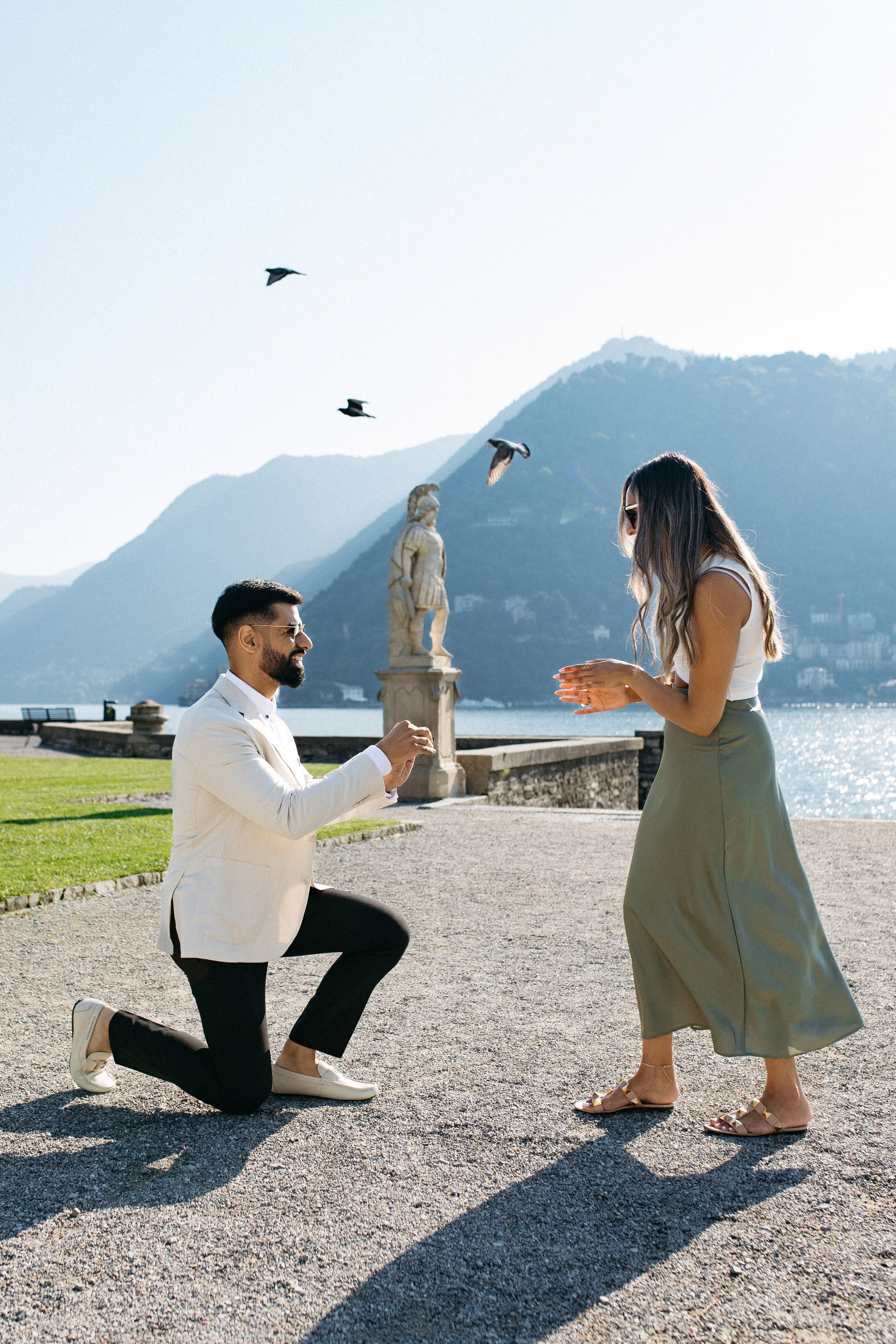 She said yes 💍. Wedding photographer in Italy