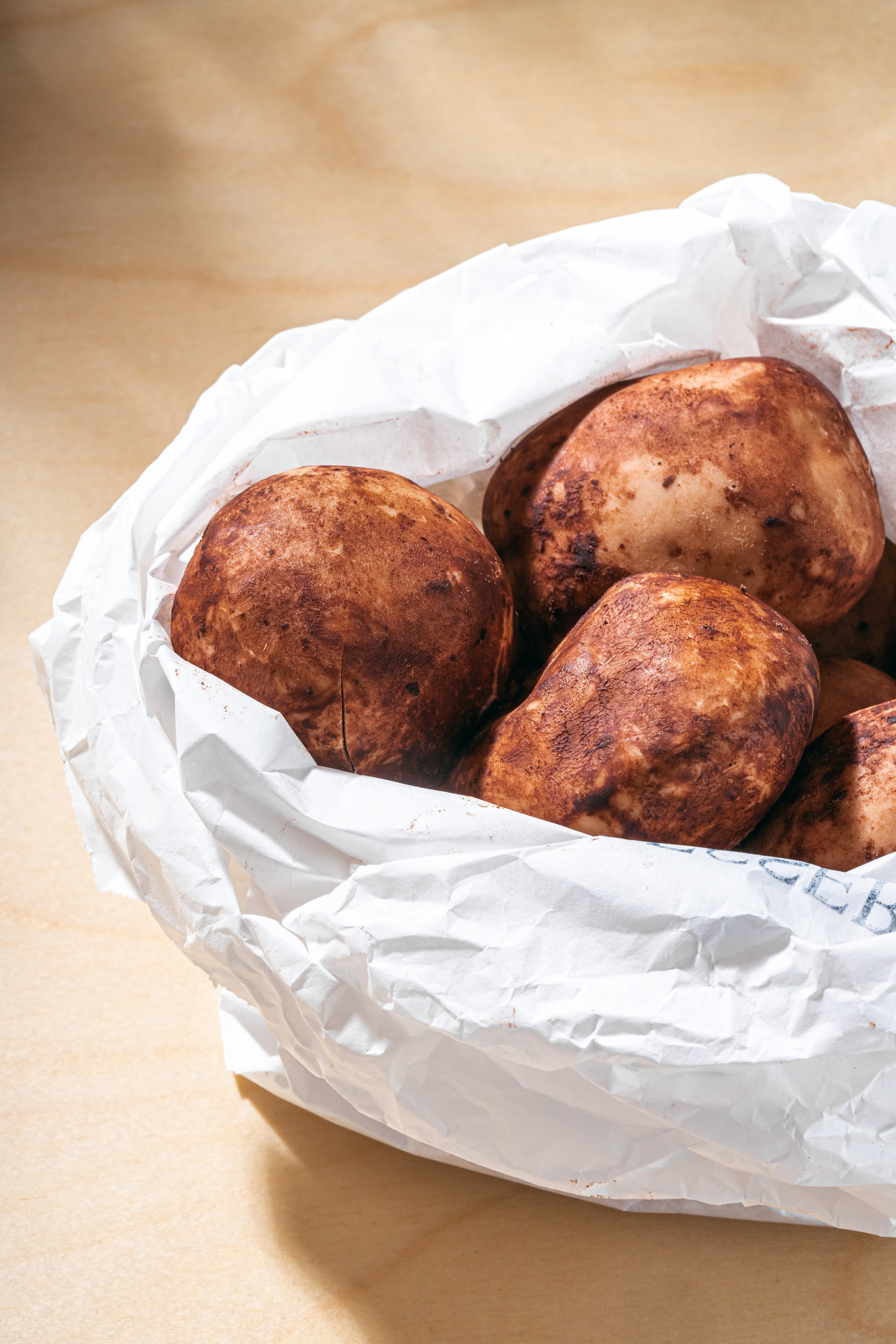 Фуд-фото: «Dessert Ballet». Arina Leonova — Food photographer Tbilisi