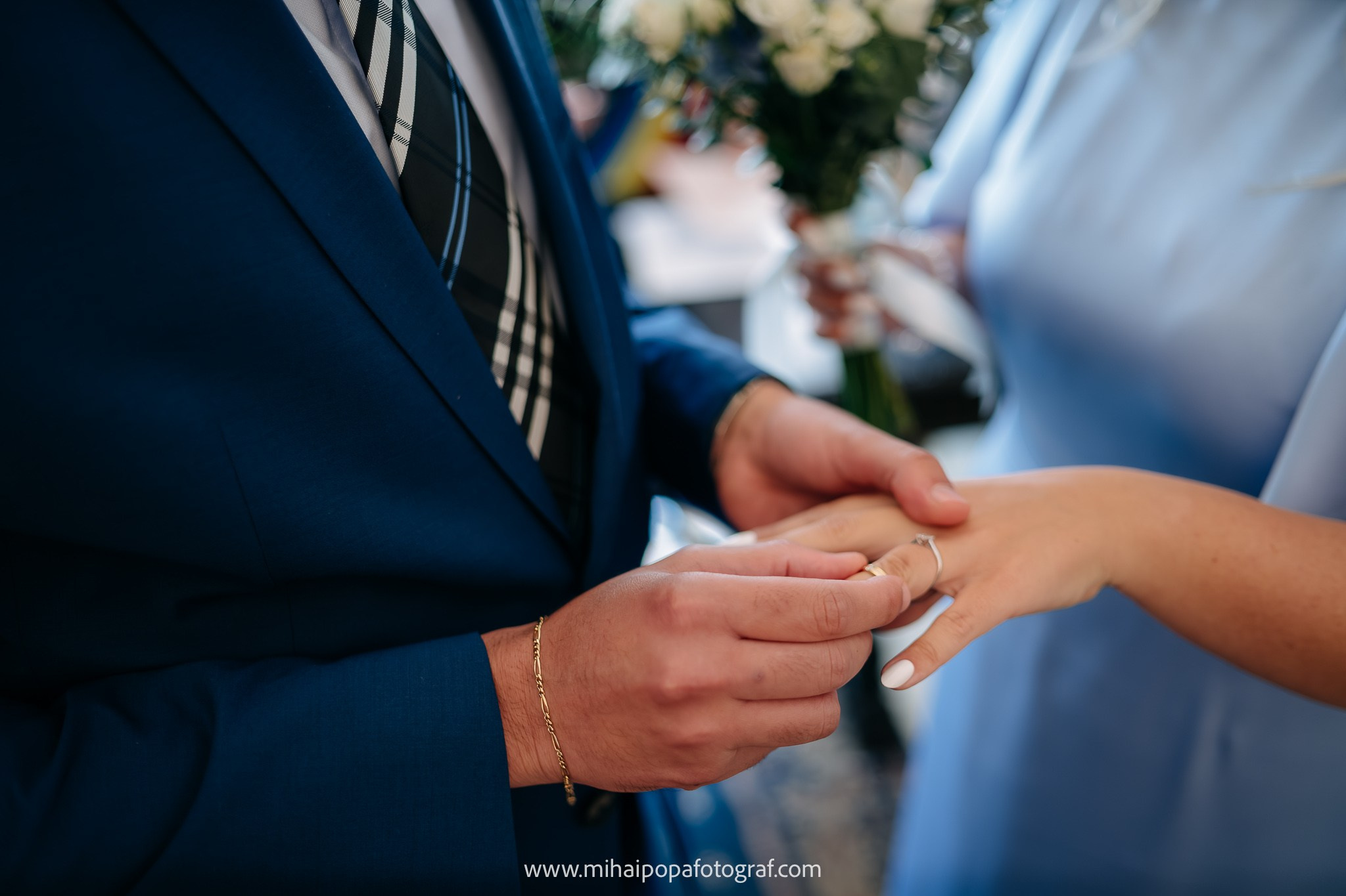 Fotograf Cununie Civilă în București - Mihai Popa Fotograf. Fotograf Nuntă & Botez București - Mihai Popa | Dincolo de oameni, imortalizez emoții!