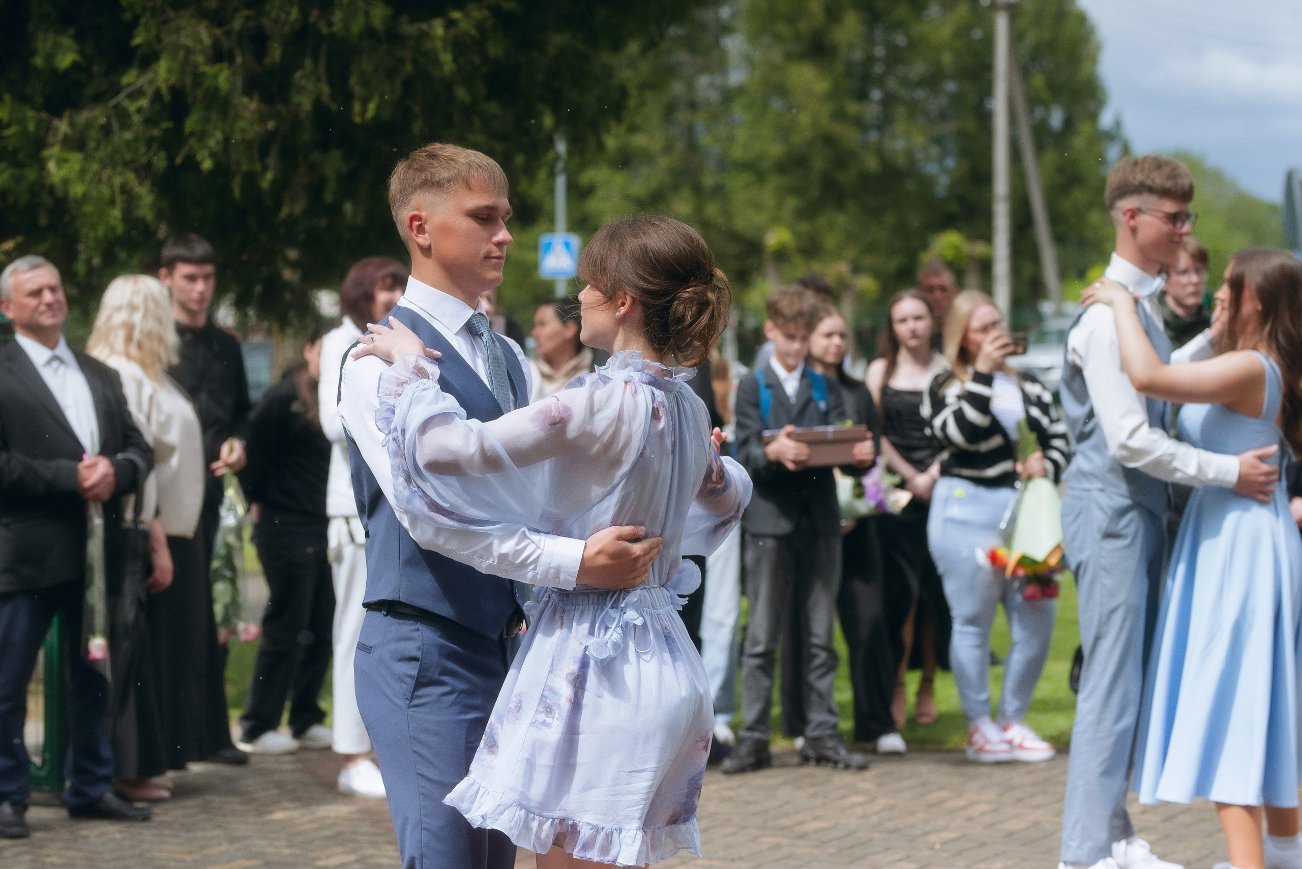 Paskutinis skambutis Joniškėlyje. Vestuvių fotografė Santa Jonuškė | Šiaulių apskritis, Panevėžio apskritis ir visa Lietuva