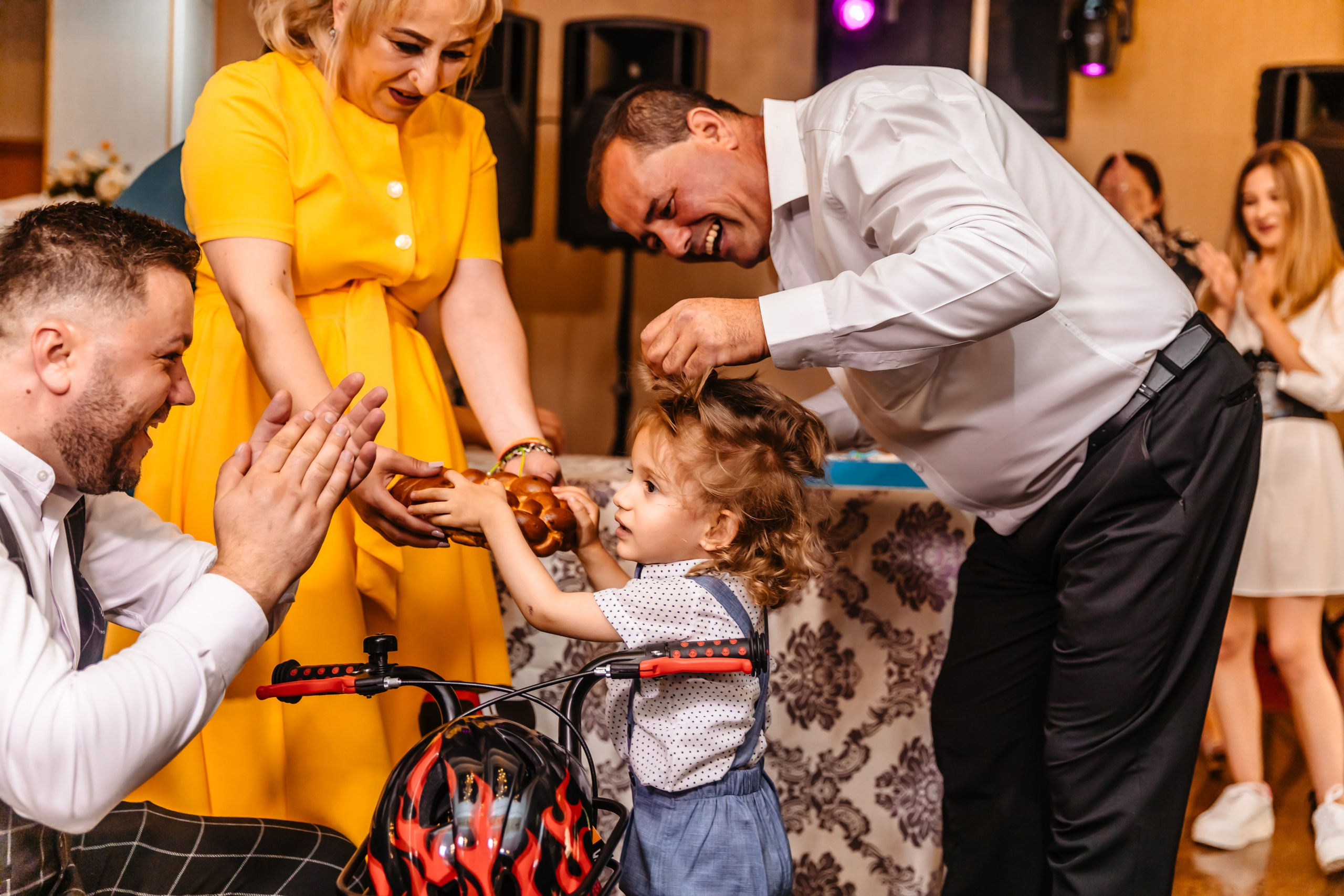 Vladimir - Petrecere de Moț - Pitești. Fotograf Profesionist Pitesti-Bucuresti| Mircea Seinea