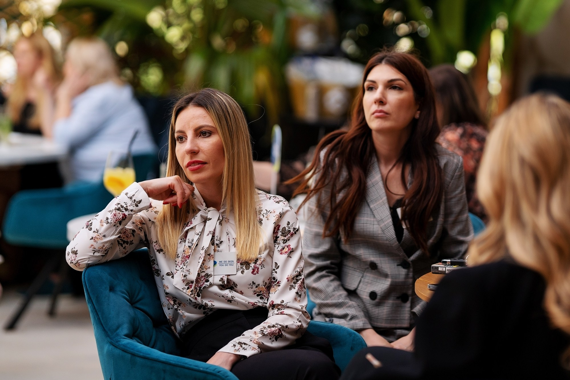 Fotografie Corporate Specializat in Lansări Produs si Serviciu. Fotograf Corporate Business