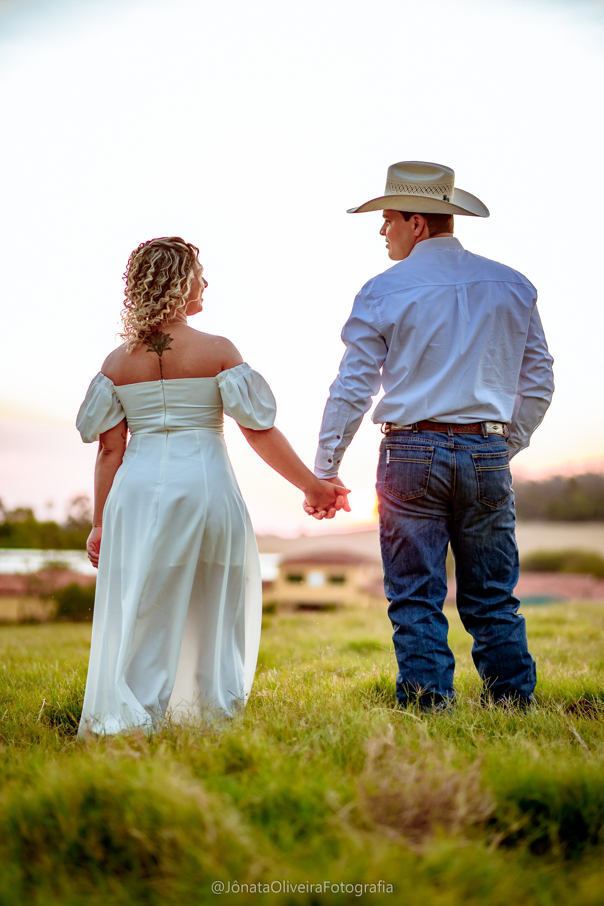 Pre Wedding Luérica e Vinicius. Fotografia de casamentos e ensaios em avaré Jônata Oliveira