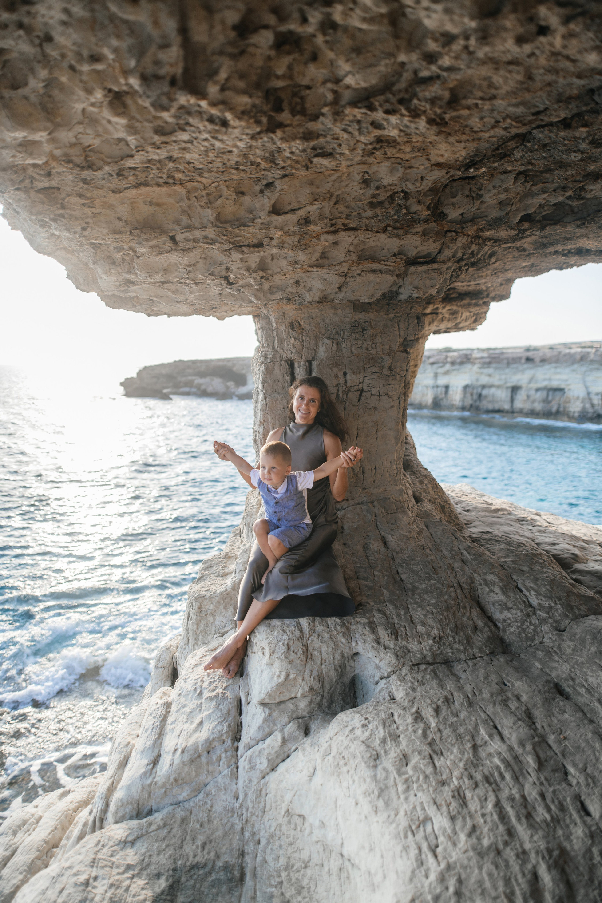 Съемка в 3х локация. Фотограф на Кипре