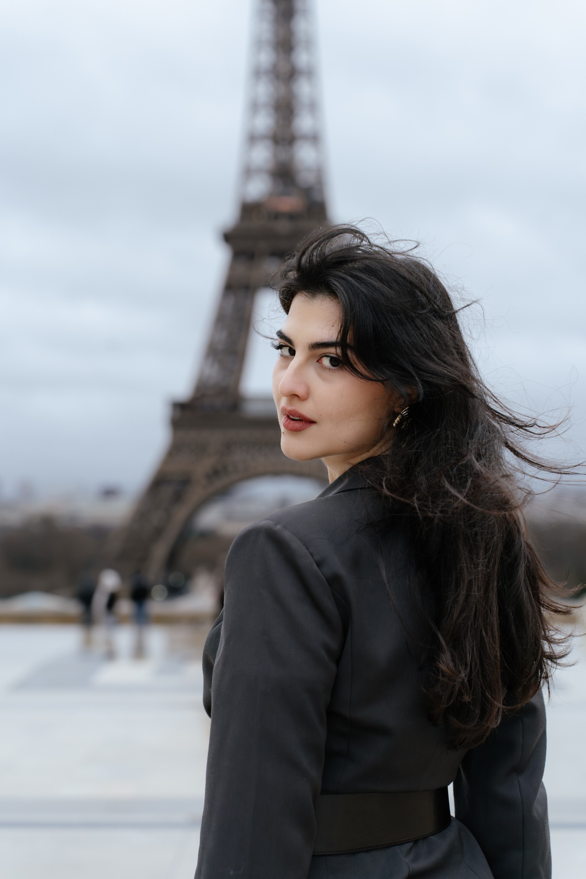 Solo Portrait Session: Trocadero. Paris Photographer & Videographer