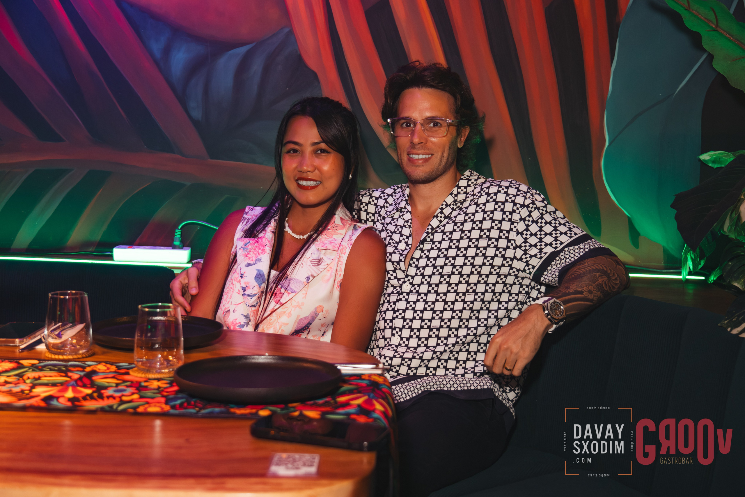 Вечеринка Tiki Twilights | Фоторепортаж | Афиша | DAVAYSXODIM.com PHUKET. АФИША|ФОТОРЕПОРТАЖИ|ИВЕНТЫ|ПХУКЕТ