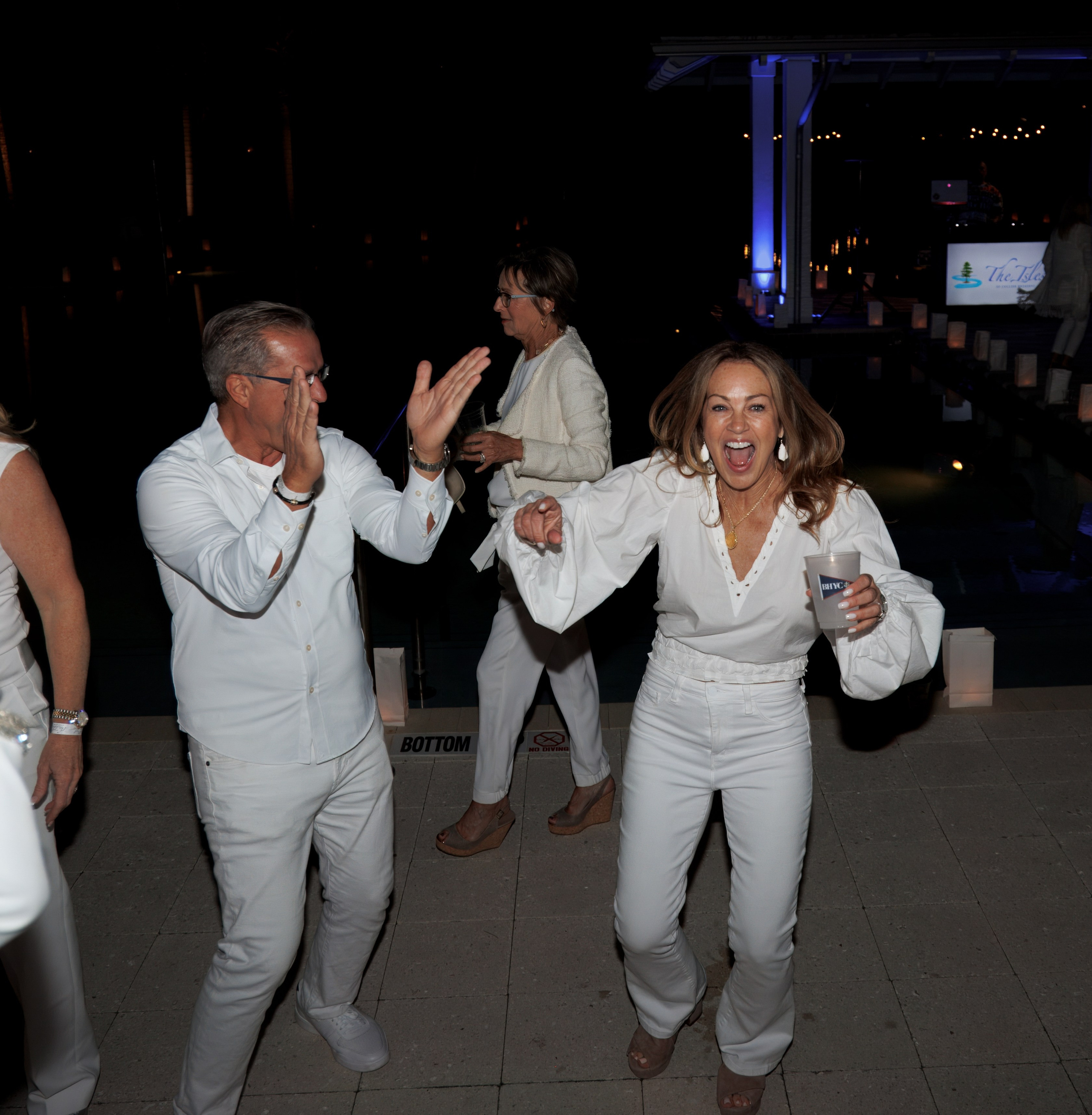 The Isles White Party. Out and About 239