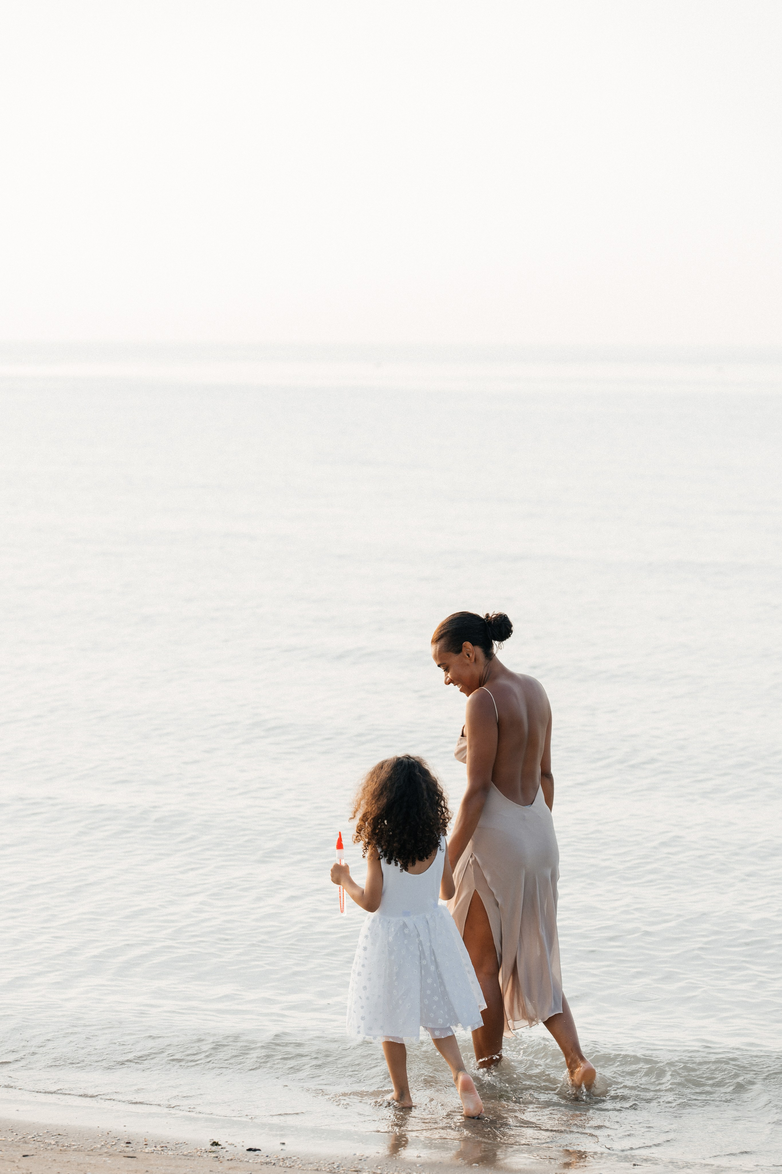 Elena with mother. Fotografa Rimini