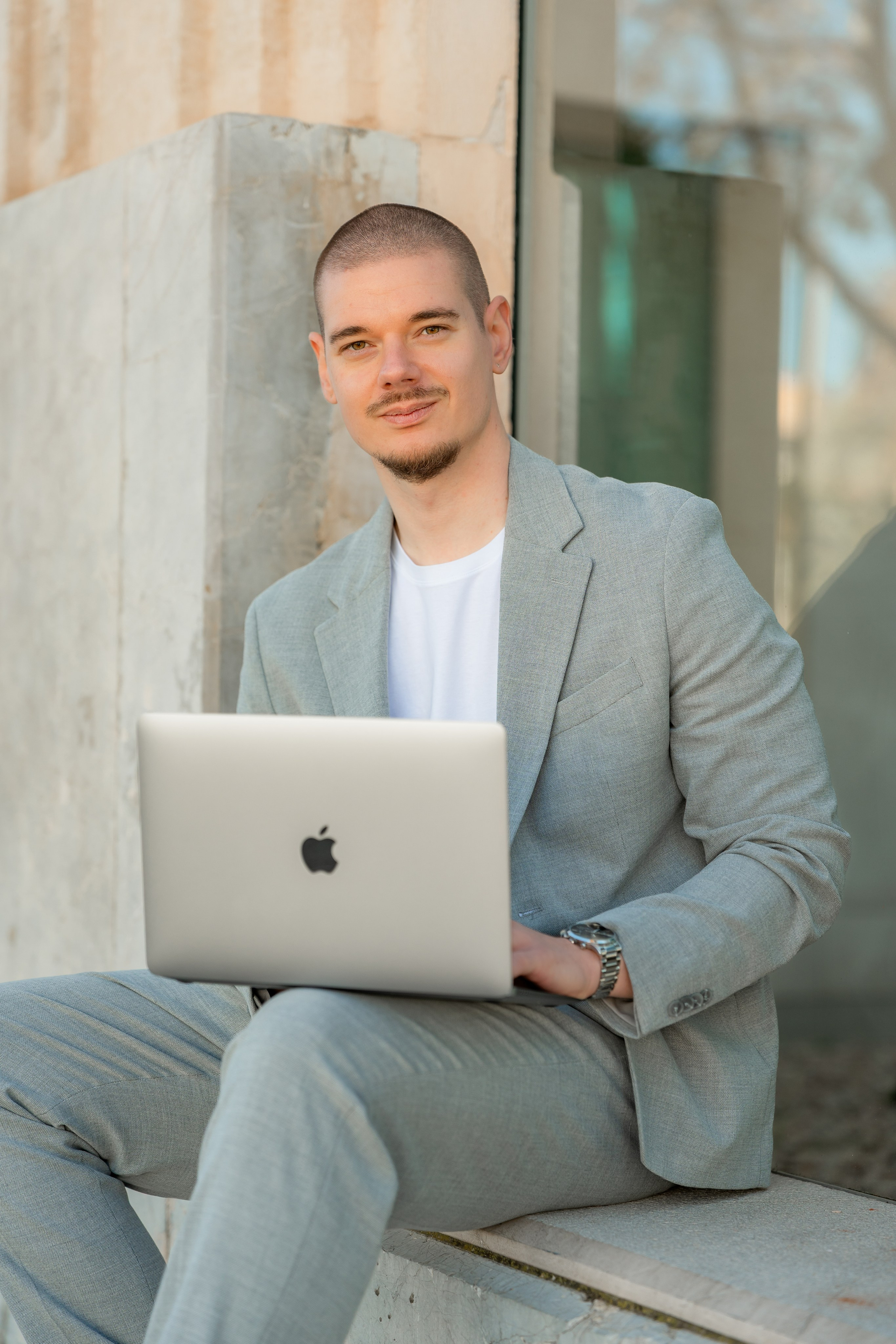 Gabor. Deine Fotografin auf Mallorca für Familien und Business