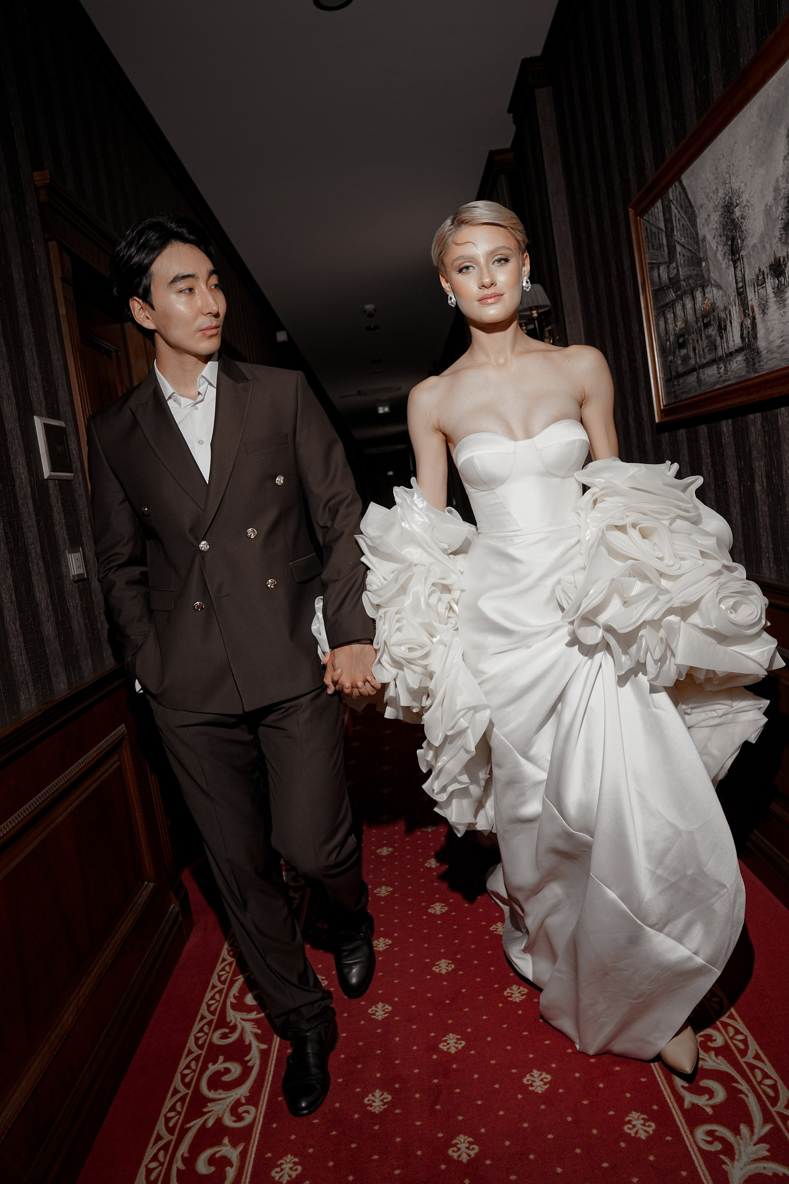 Николь Амир