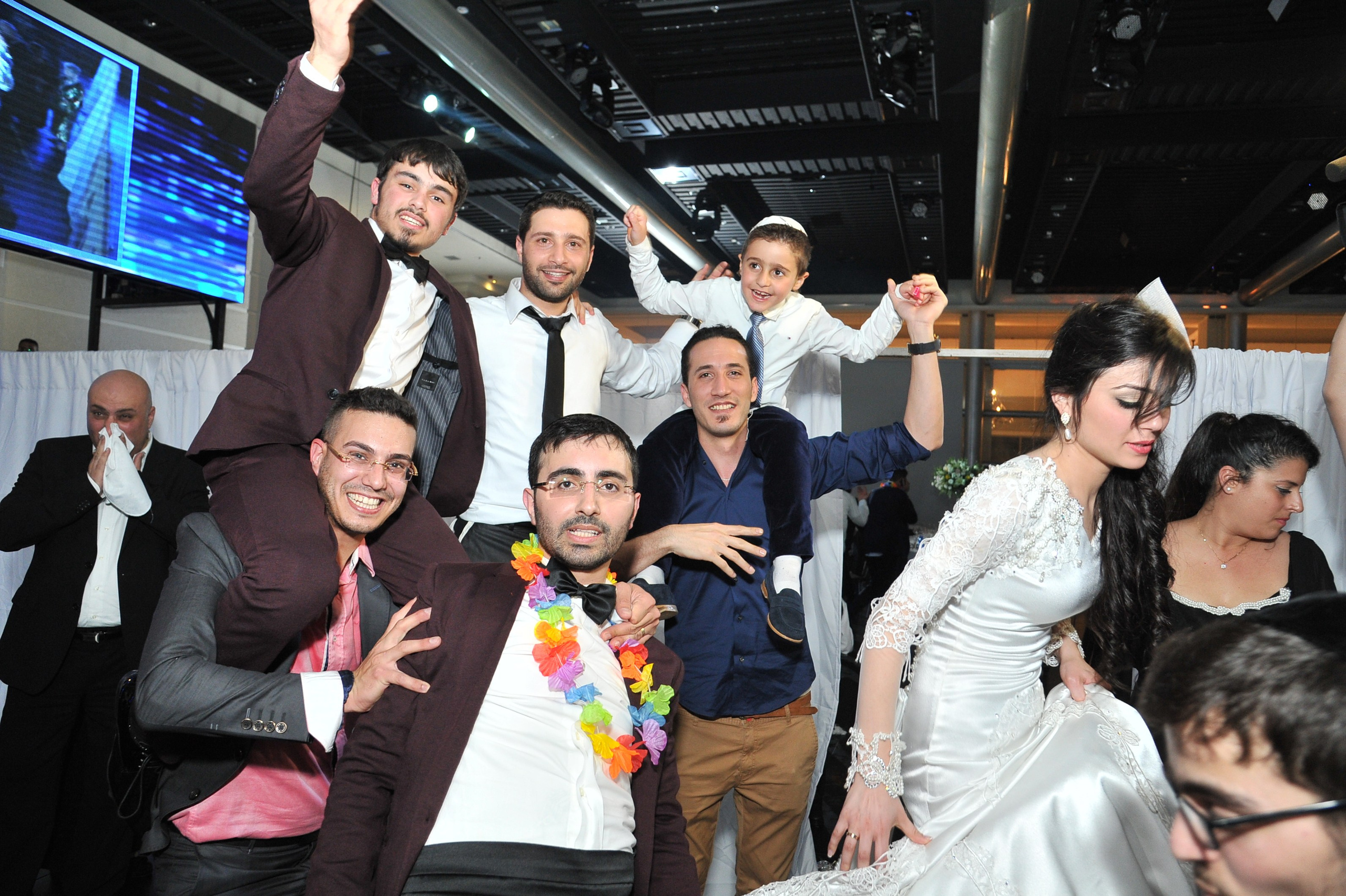 Hedva & Avi. Wedding and events photographers Studio Shalom