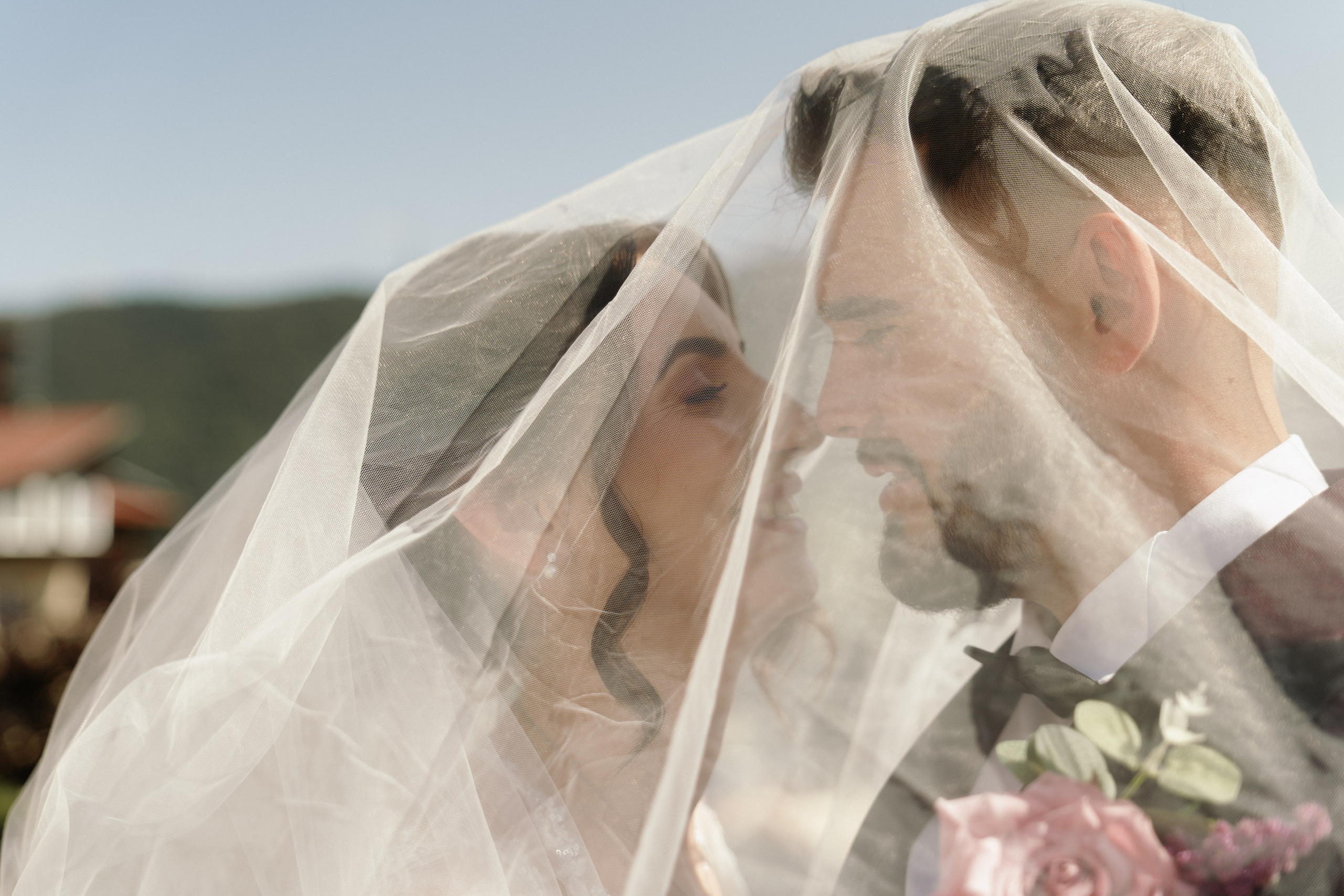 Andreea & Emanuel. STORYCATCHERS