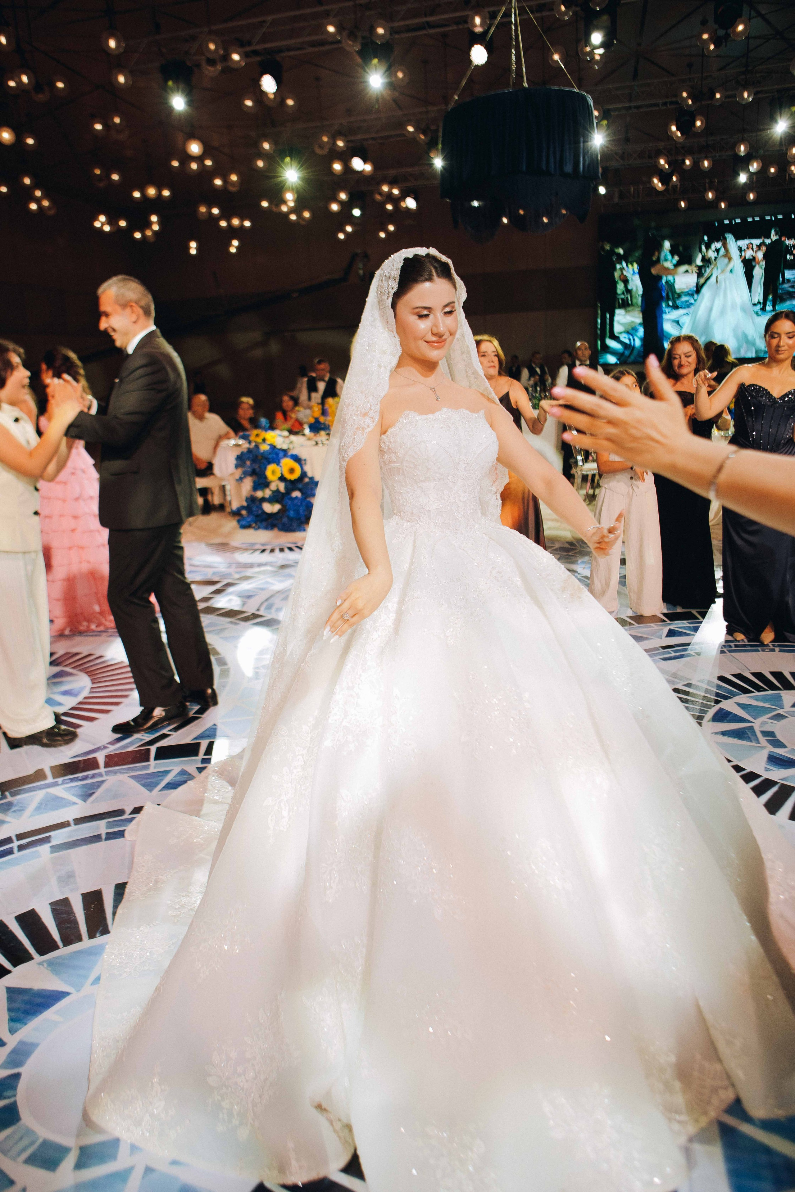 FARID&FARIDA. Wedding&Event photographer Ismail Rzayev in Baku
