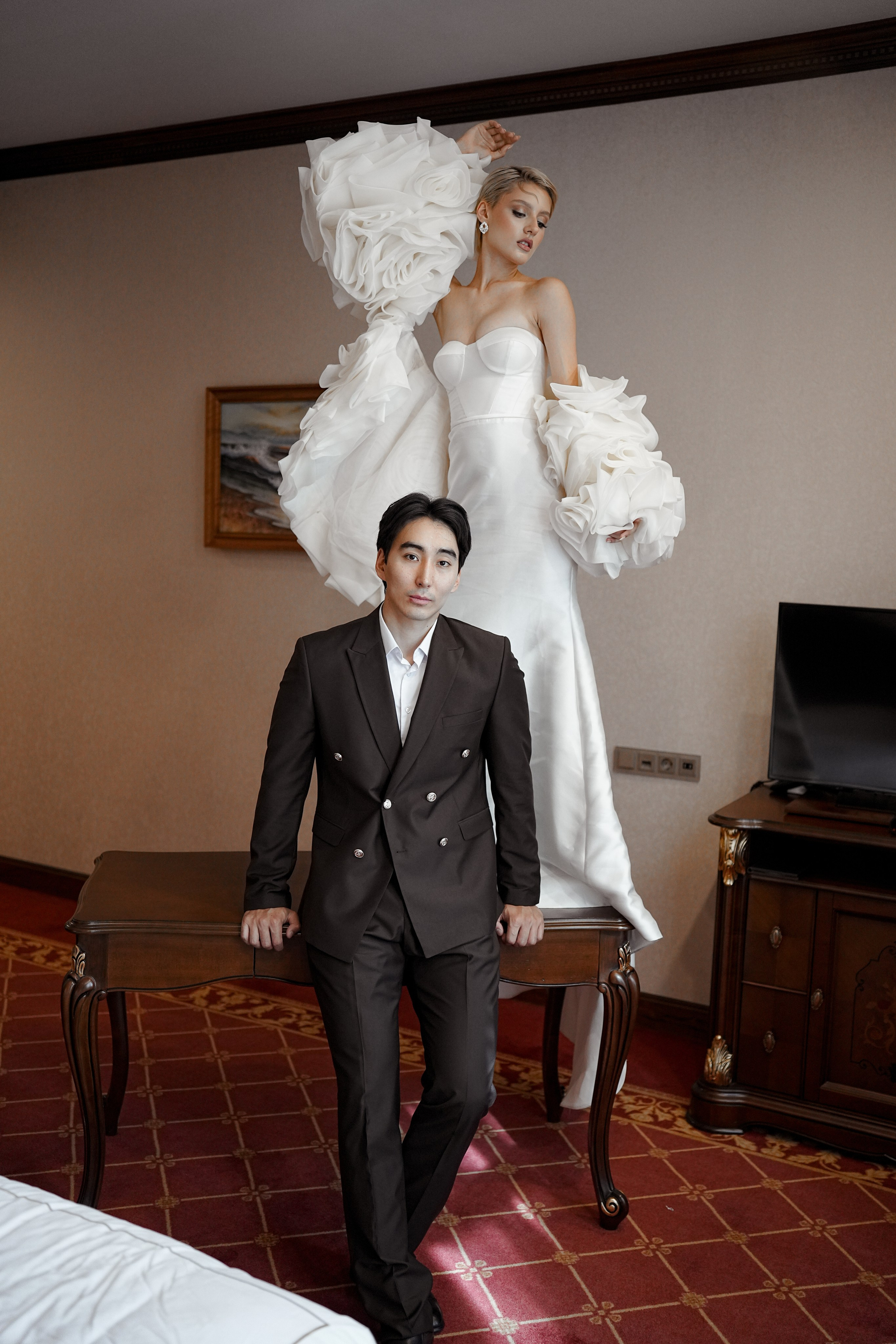 Николь Амир