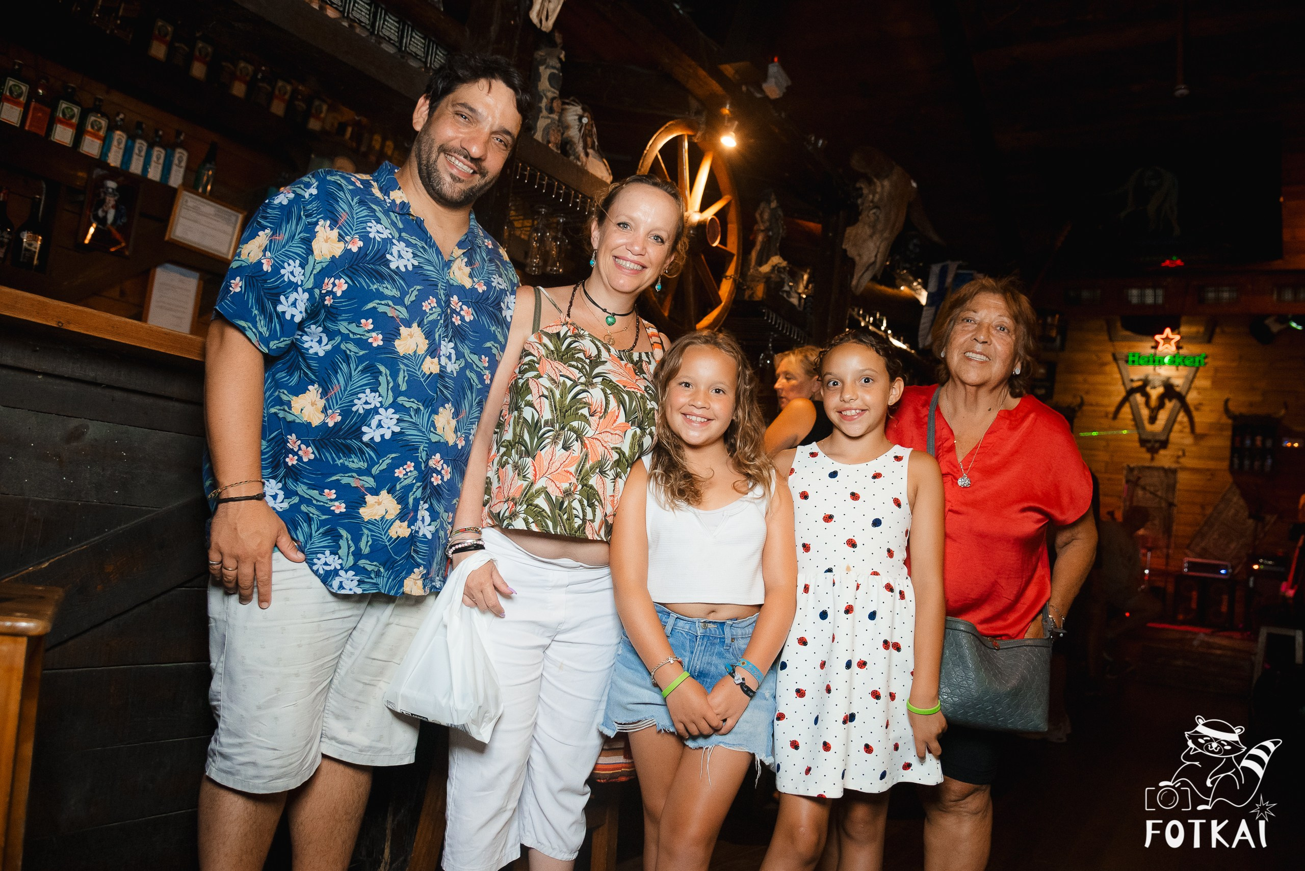 Reportaje fotográfico de FOTKAI | Café Bar El Paso | Torrevieja, España, 4 de julio de 2025