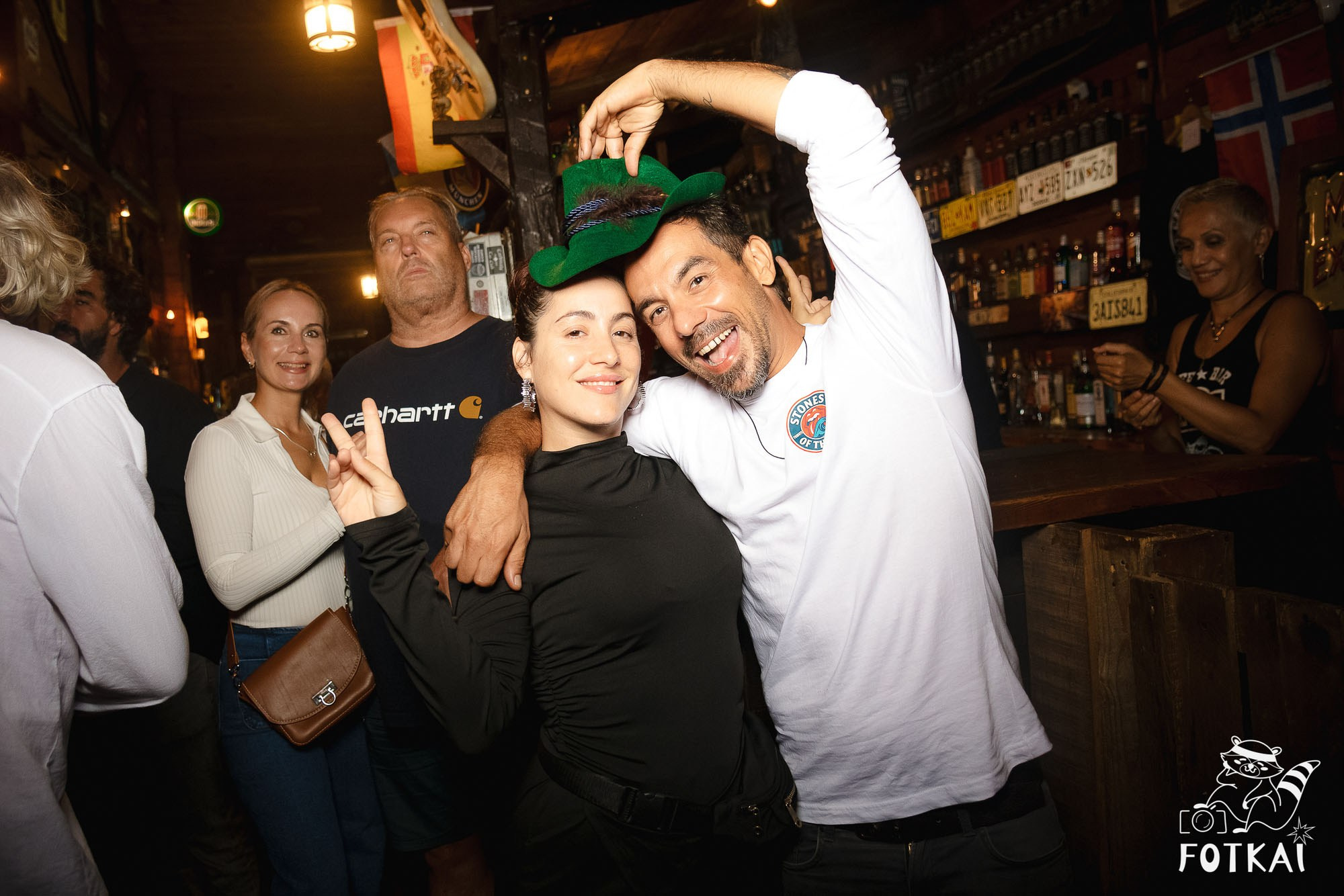 Get Back en El Paso Bar – Noche de Rock en Vivo | Reportaje Fotográfico Oktoberfest | FOTKAI