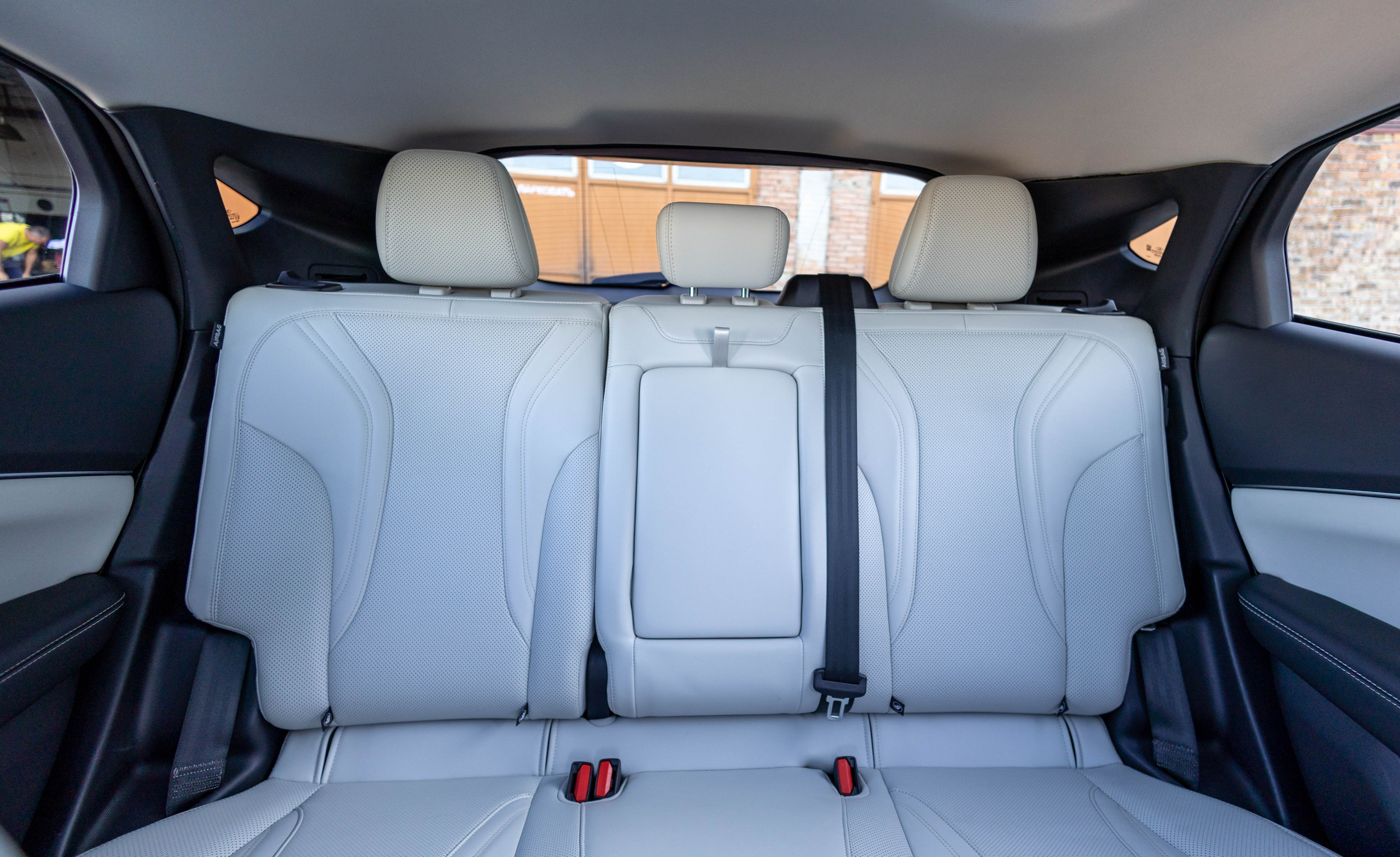 Пример фото автомобиля на продажу. Семейный фотограф Кишиневе, Молдова Врабий Ольга