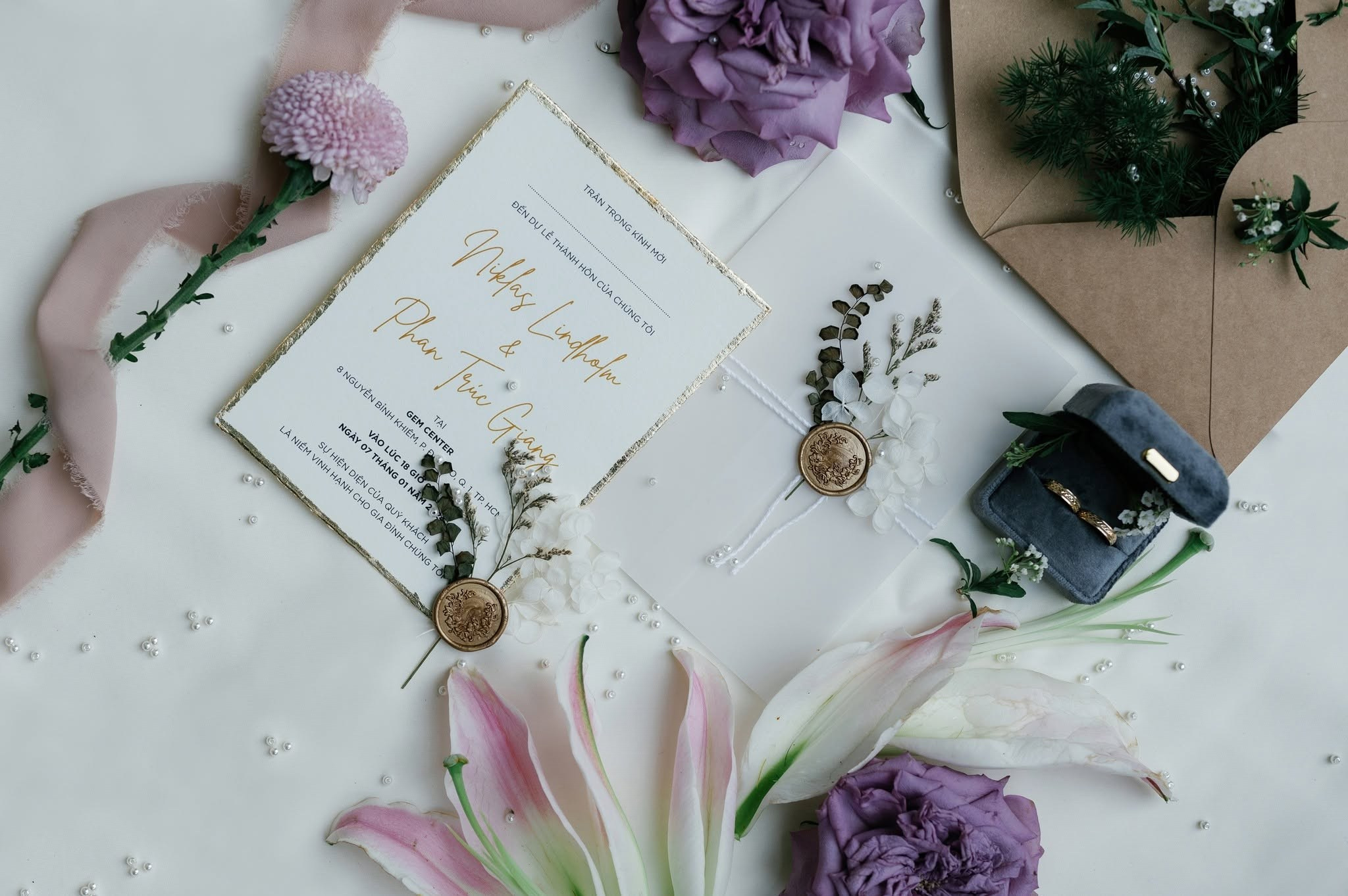 𝐊𝐞𝐥𝐥𝐢𝐞 & 𝐍𝐢𝐤𝐥𝐚𝐬 / Destination Wedding. Saigon Wedding Present | Art Beyond Moments