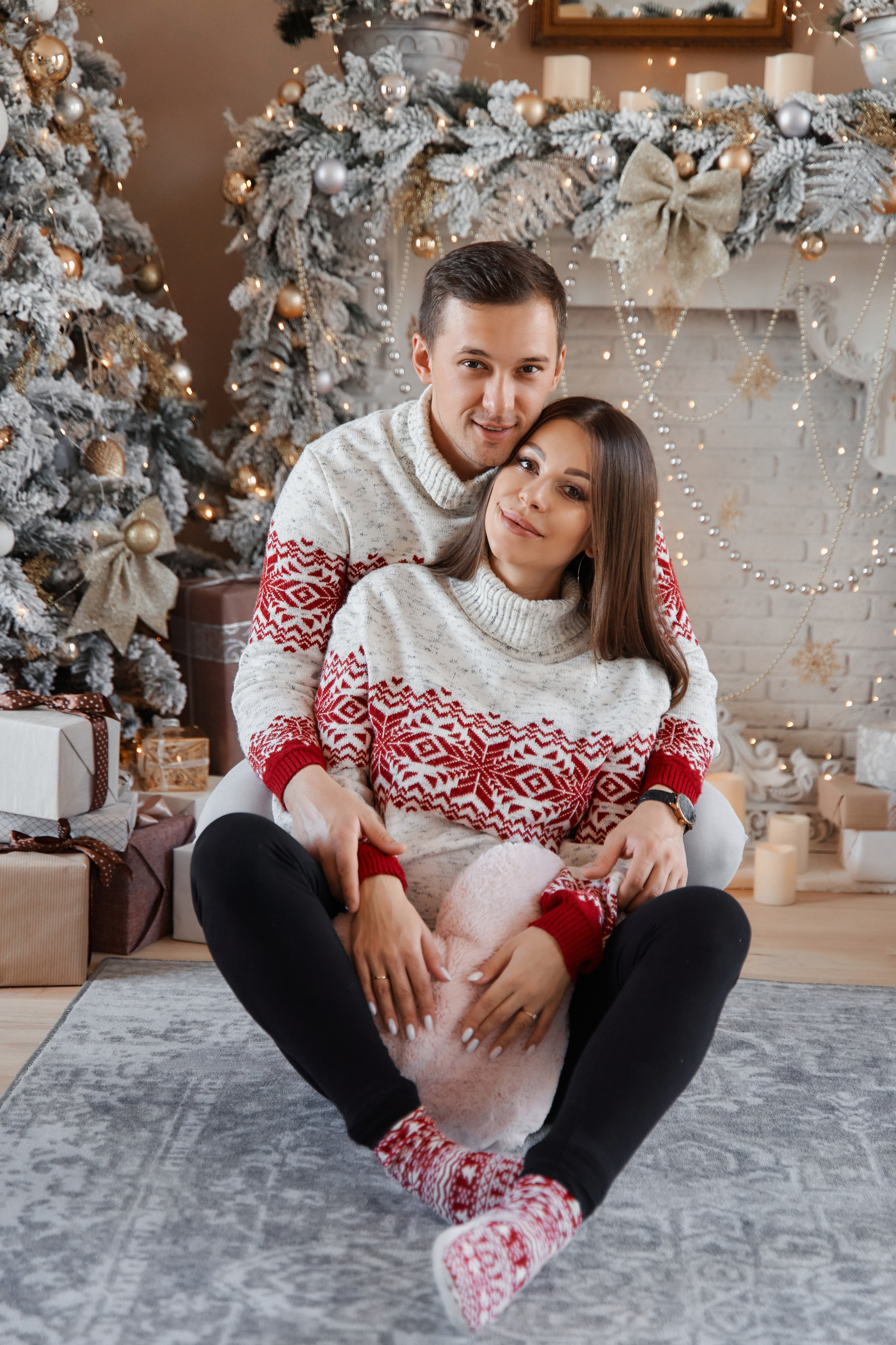 Maternity indoor and studio photoshoot. Professional Wedding and event photographer USA New York