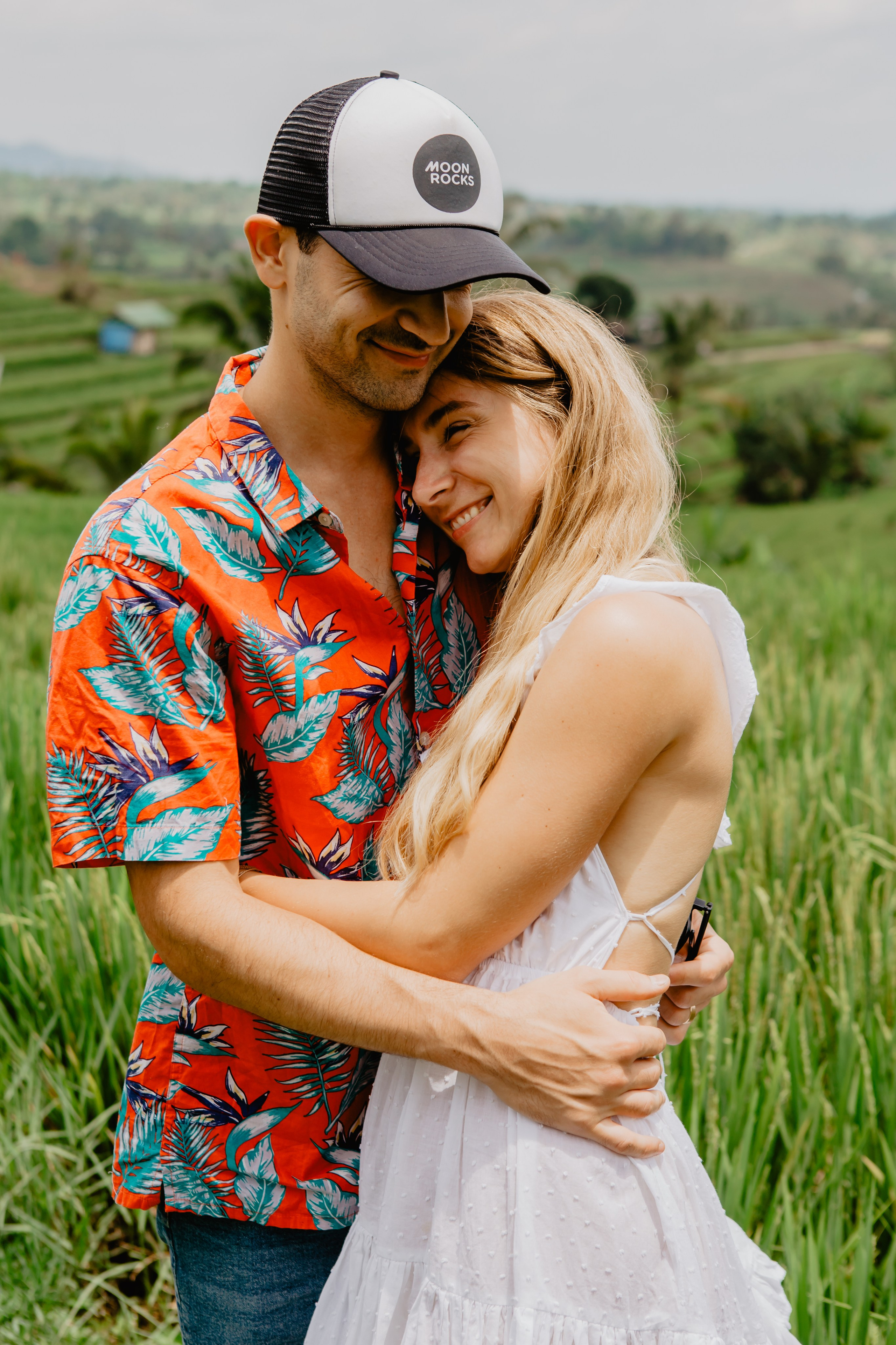 Honeymoon photo shoot in Bali. Female Photographer in Bali