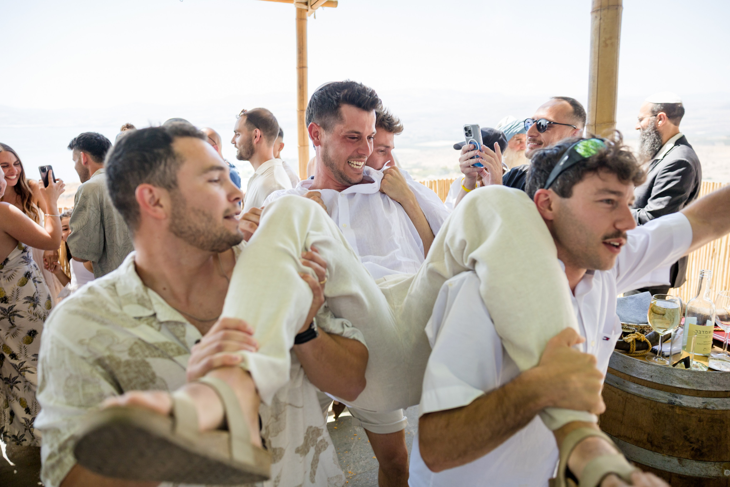 Omar & Nimrod. AMIR BUCHNIK PHOTOGRAPHER