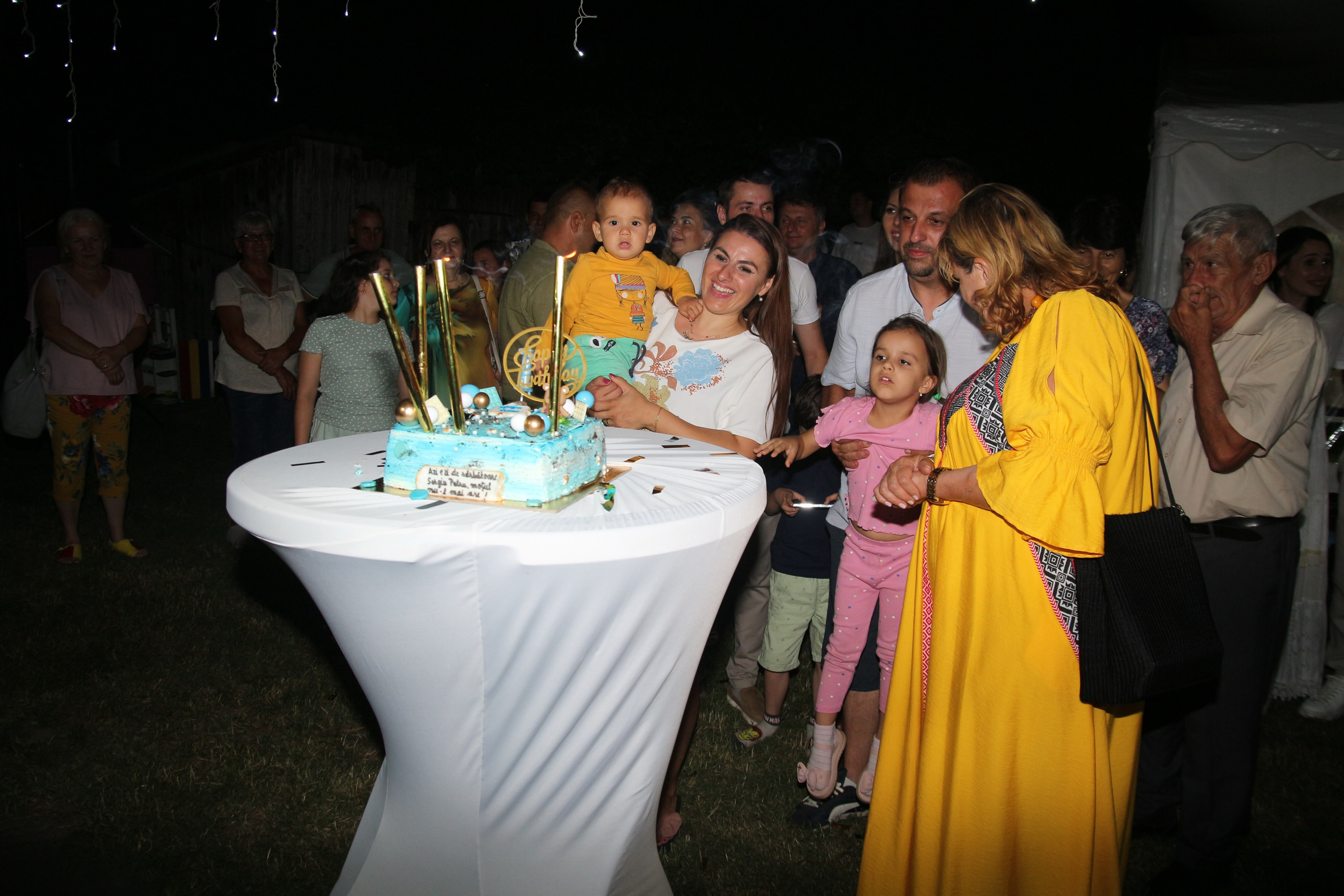 BYZO MEDIA. PETRU BYZO - family and children photographer in ROMANIA