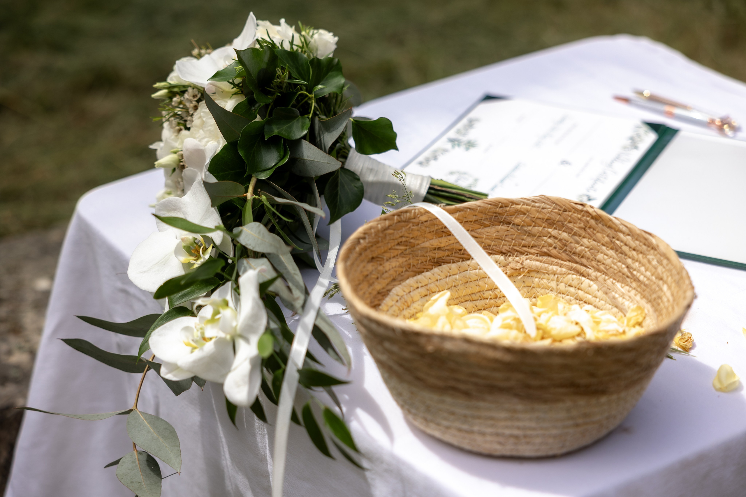 Elopement near Saint-Cirq-Lapopie. Crystal&Robert. Евгения Смирнова — Ваш фотограф в Тулузе и на юго-западе Франции