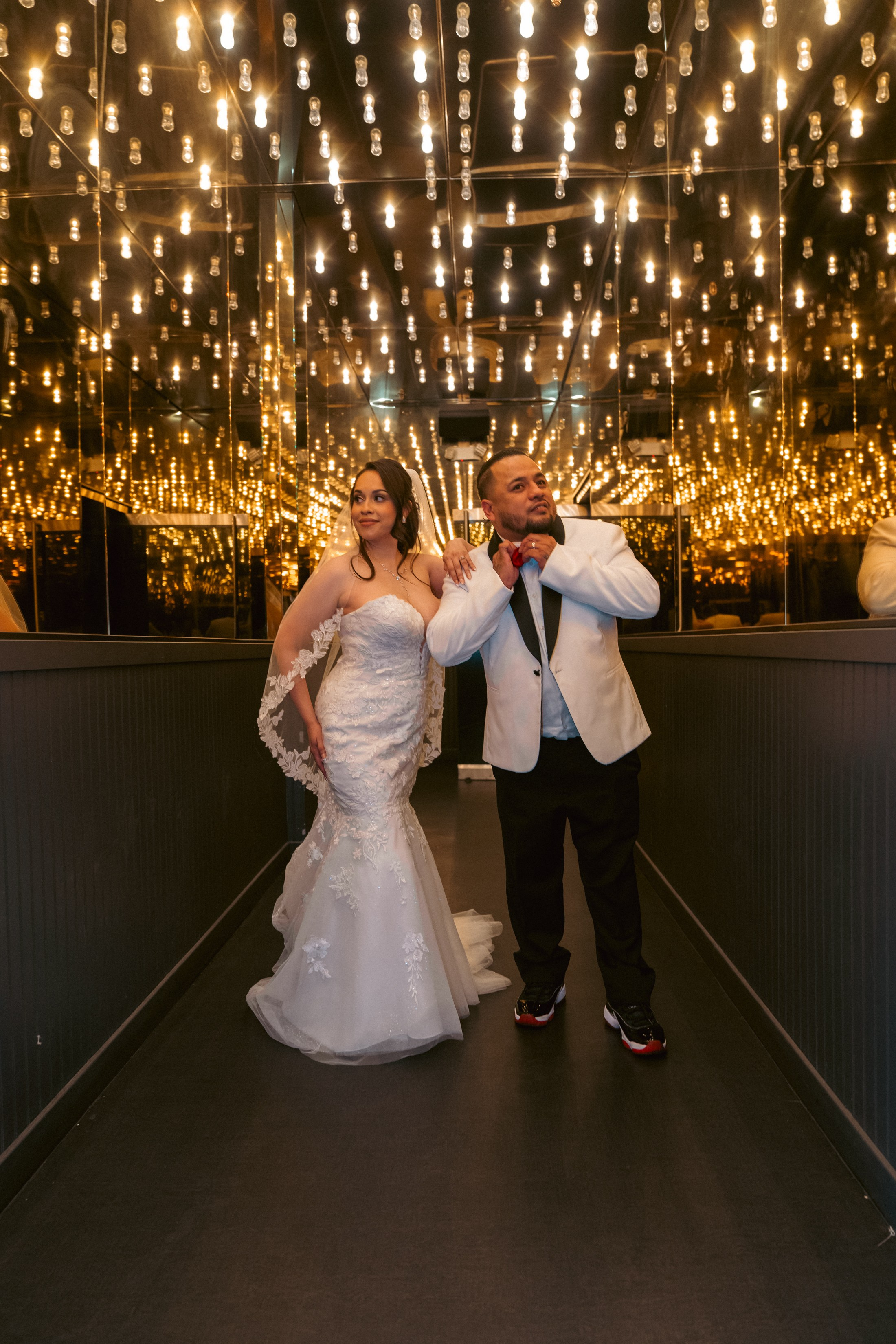 Lupita&Randel. Wedding & elopement photographer Viktoriya Kravtsov. Las Vegas