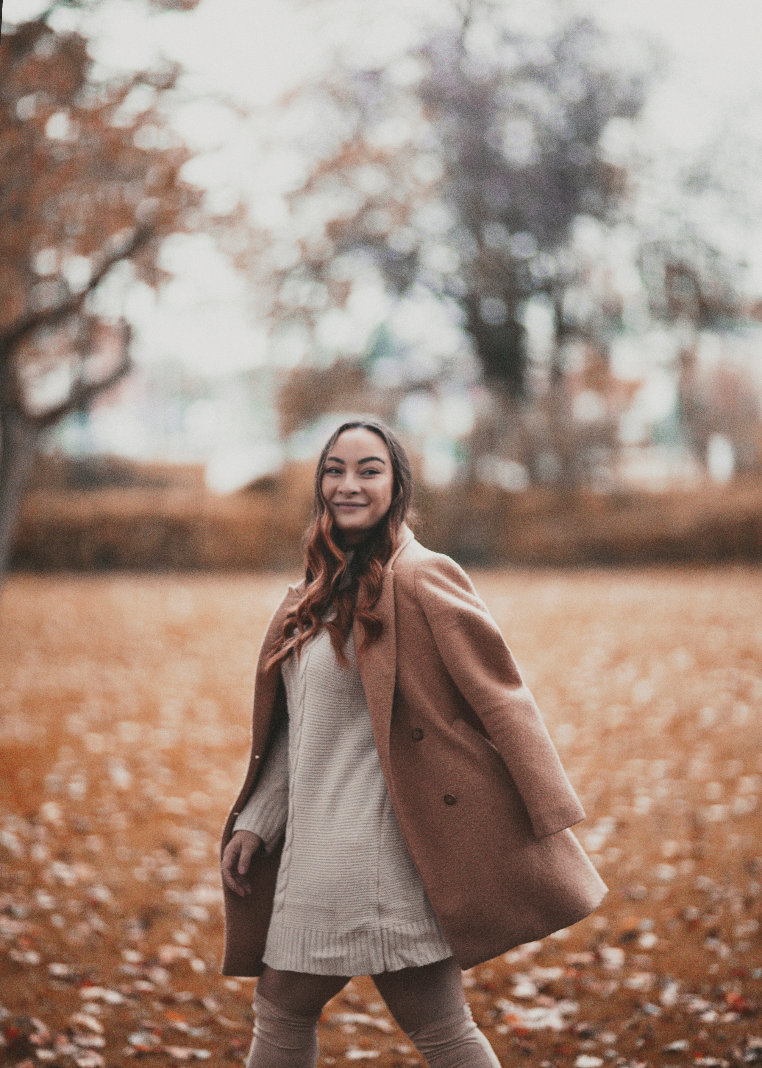 Renee — autumn mood. Photographer in Belgium