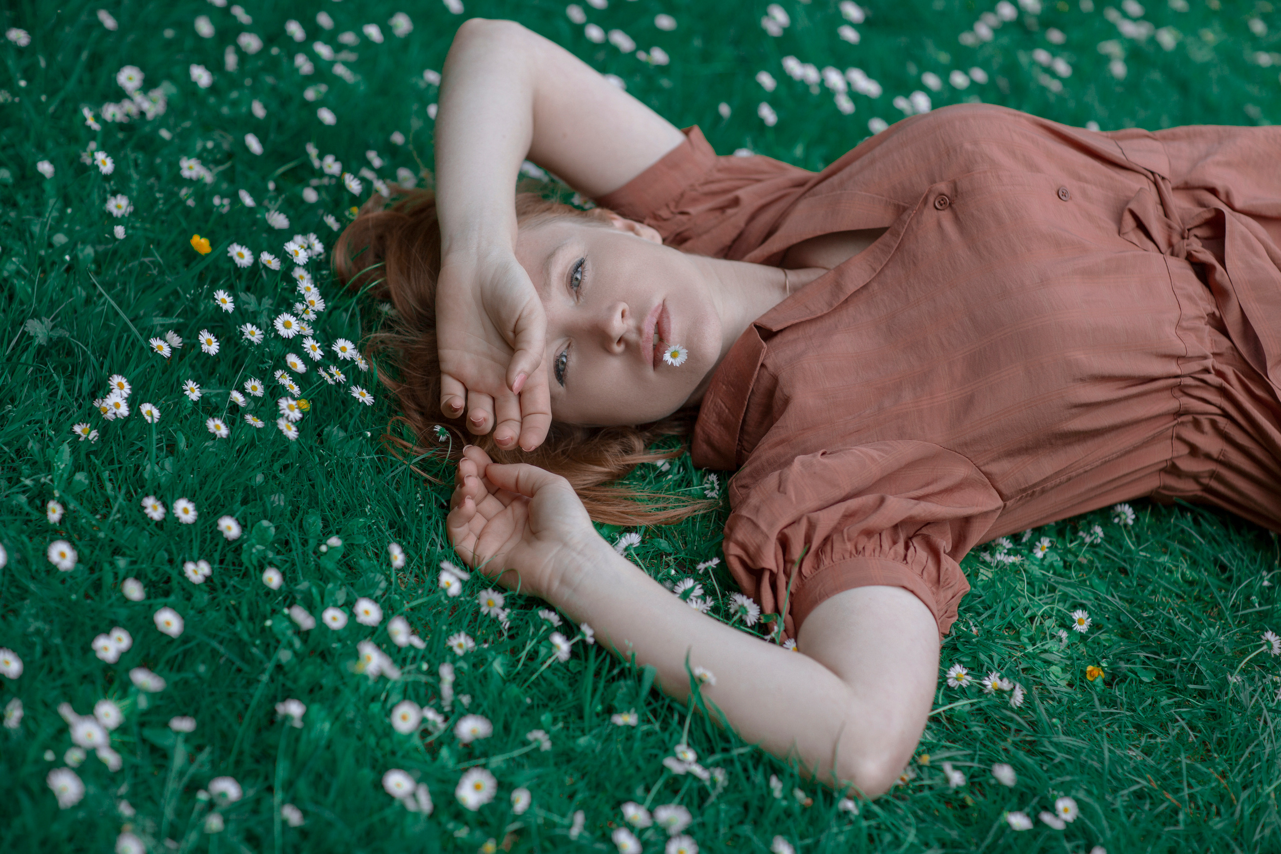 Alexandra — let’s walk together. Photographer in Belgium