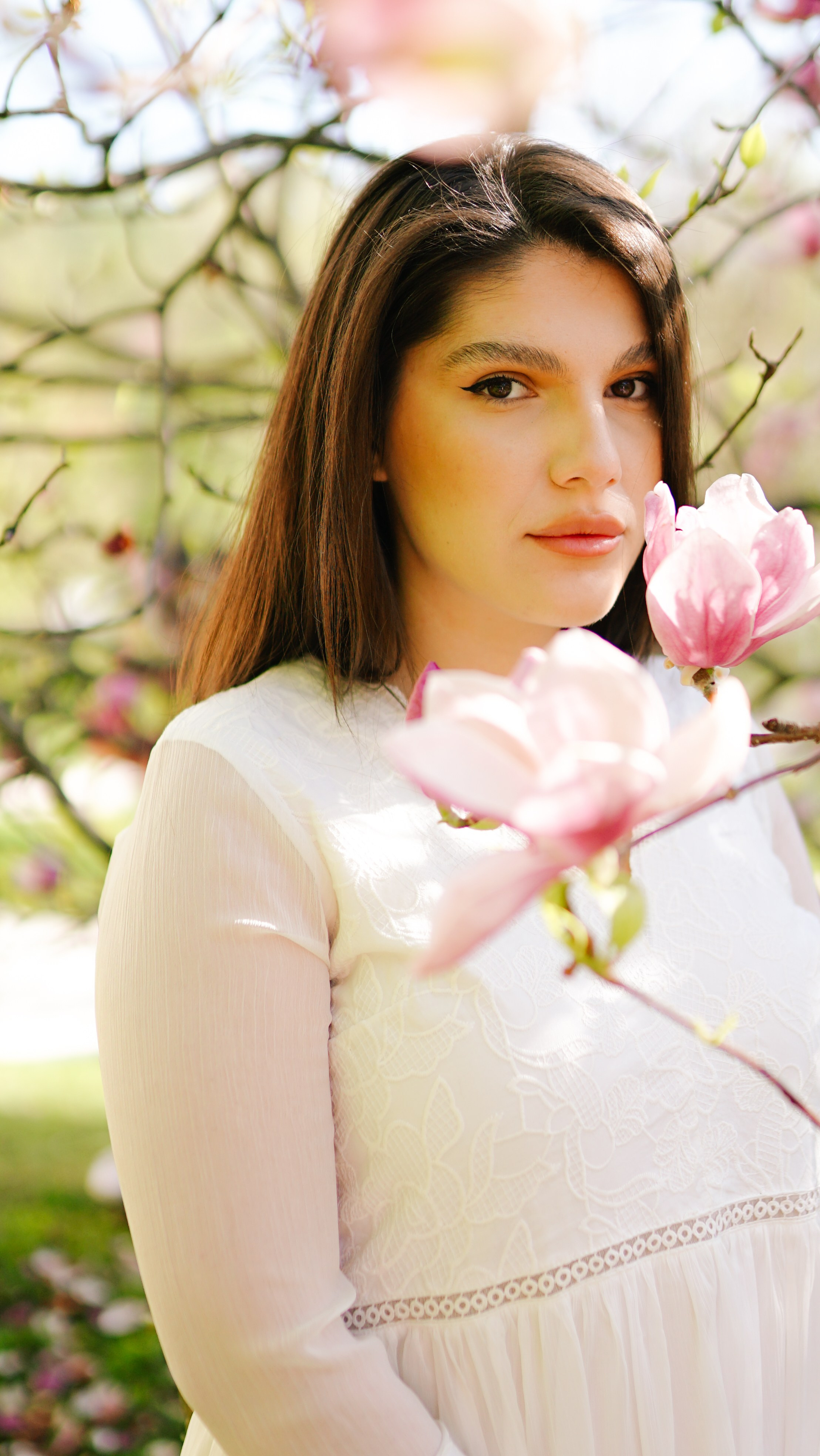 Fotografie de Portret Brașov | Artist Mădălina Beda. Madalina Beda- Artist vizual, fotograf, doula la nastere, consultant babywearing Brasov si in toata tara