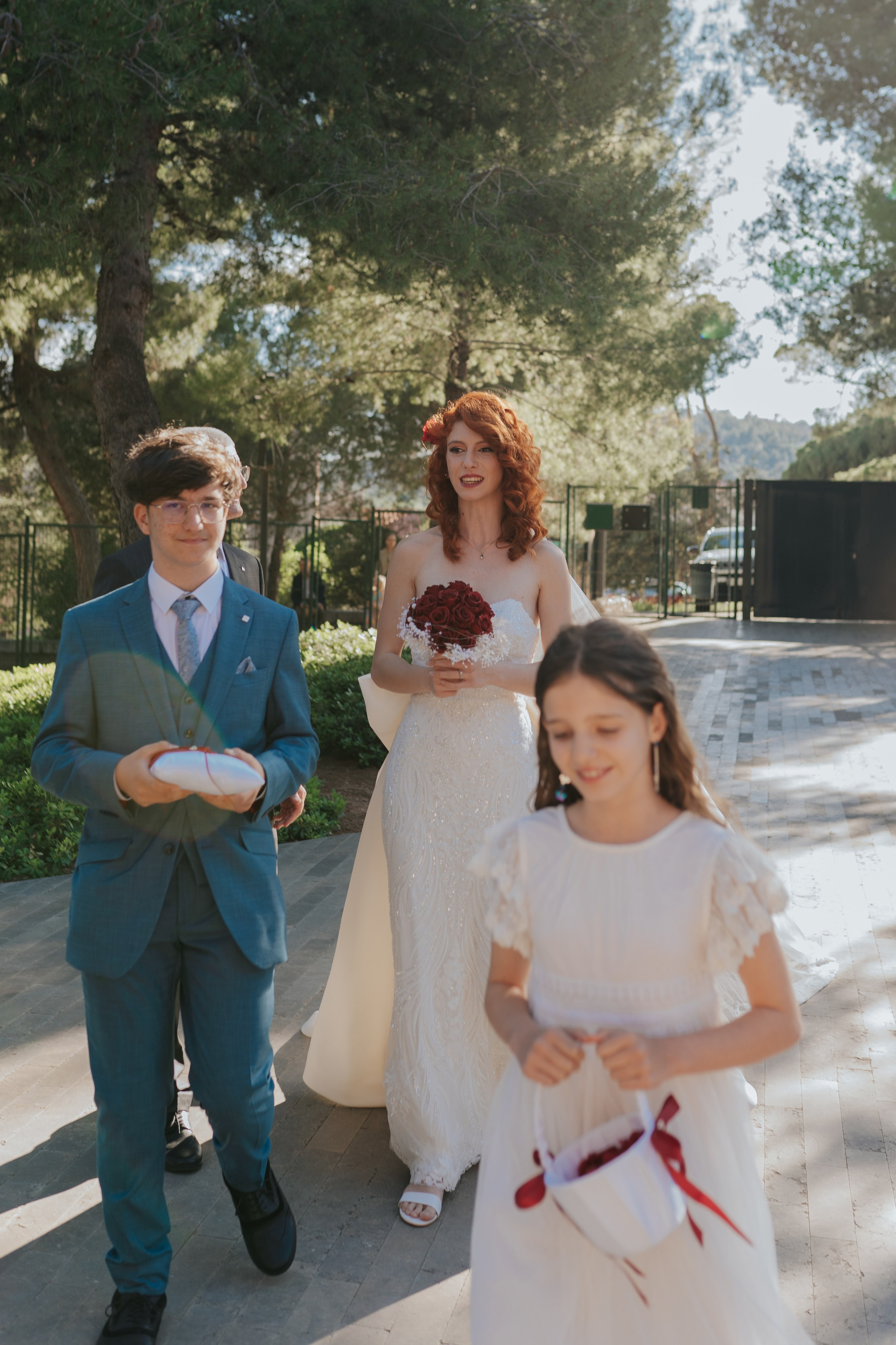 Havie & Isabel — a wedding in Gaudí’s Crypt. DiaFoto Weddings · Premium Destination Wedding Photographer & Videographer in Barcelona