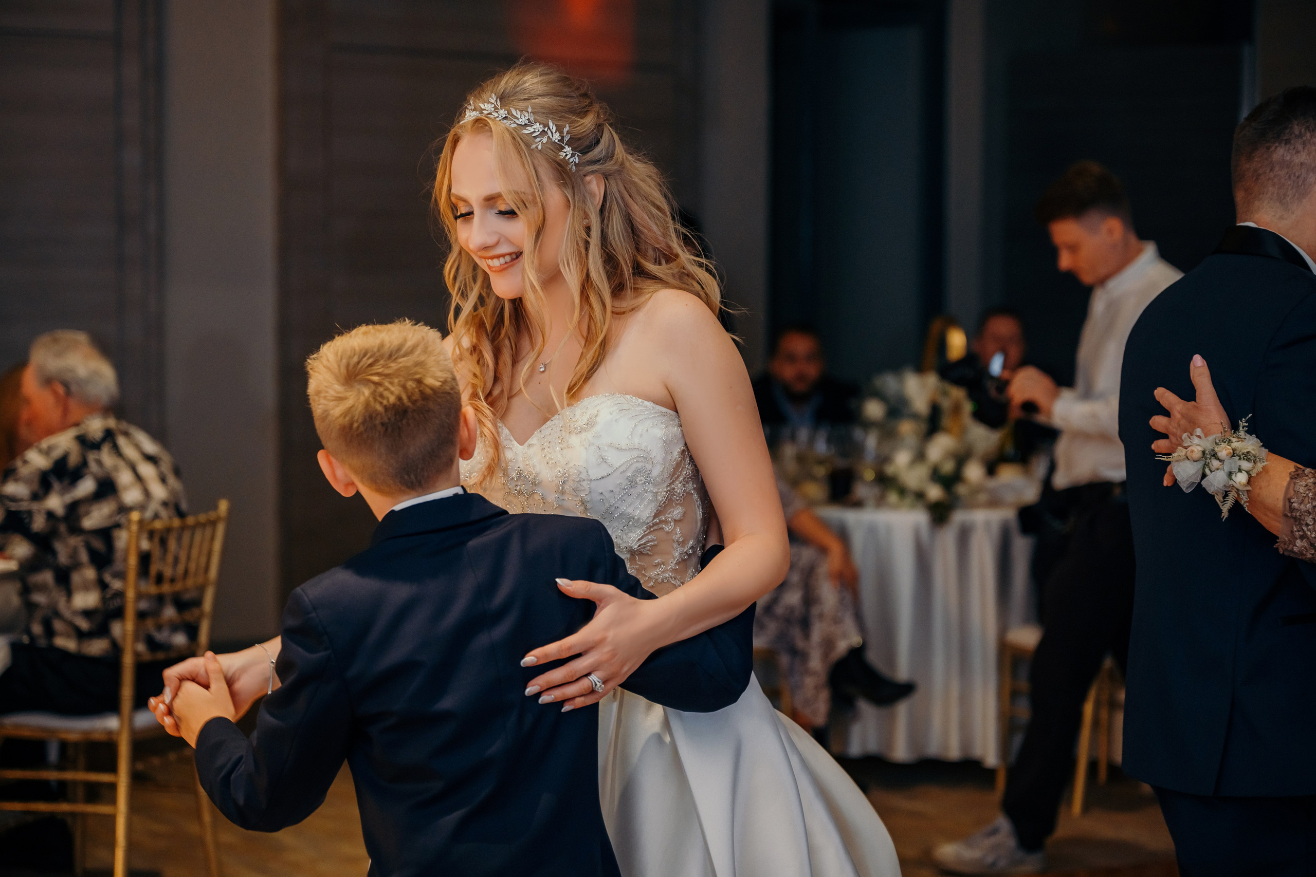 Wedding photo shoot. Wedding photographer. Wedding, maternity and family photographer in Charlotte Tasha Minn