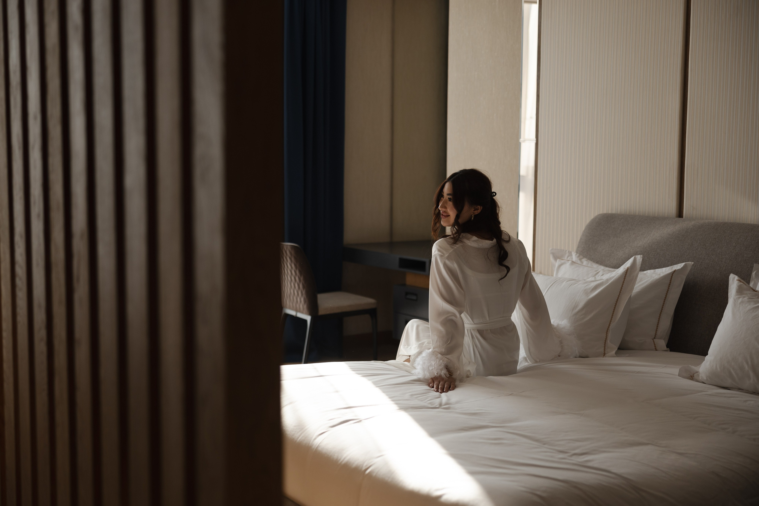 Manas & Zhanara in hotel Sofia. Азимжан Нуритдинходжаев — свадебный фотограф