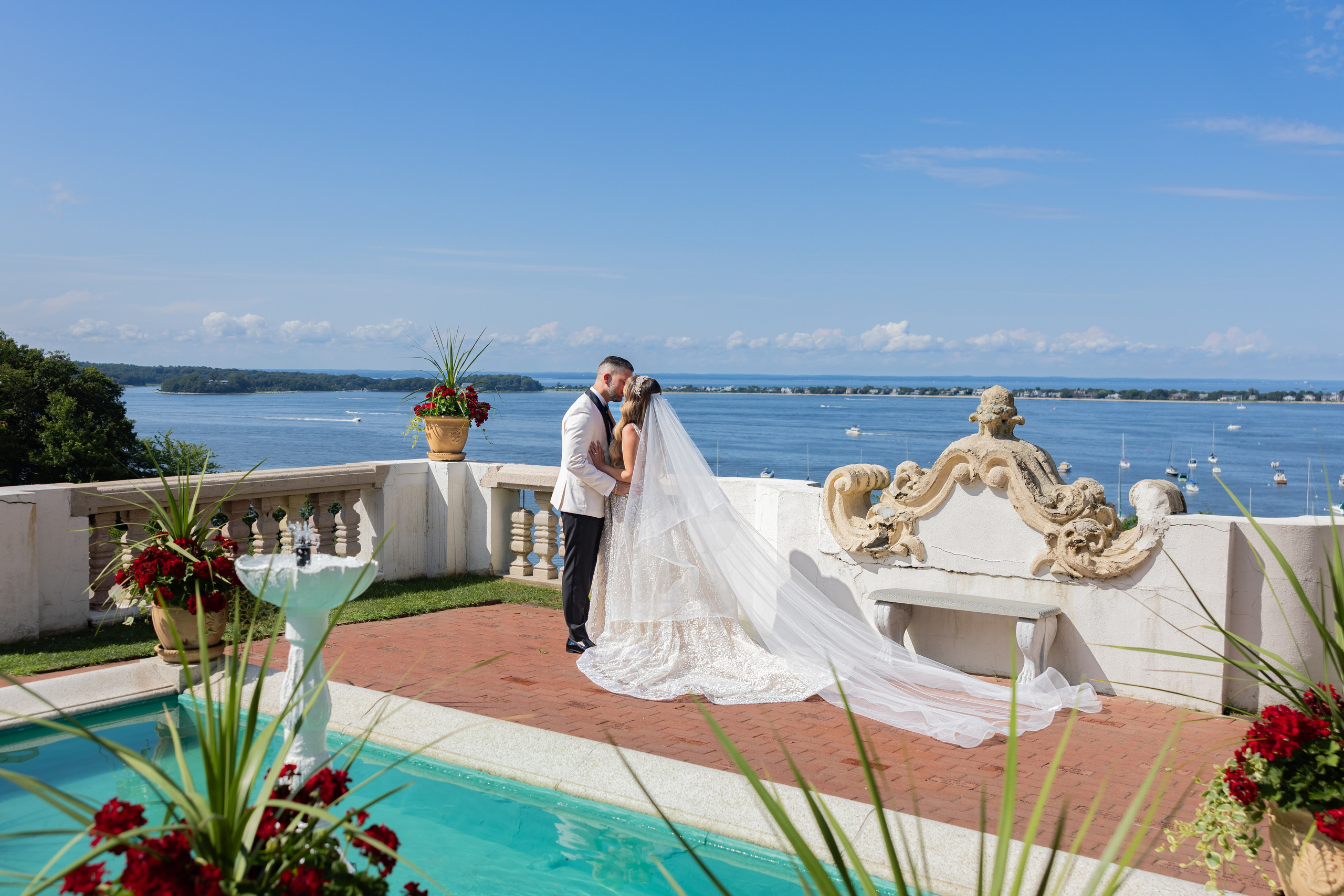 Alexa & Darren. Wedding Photo & Video