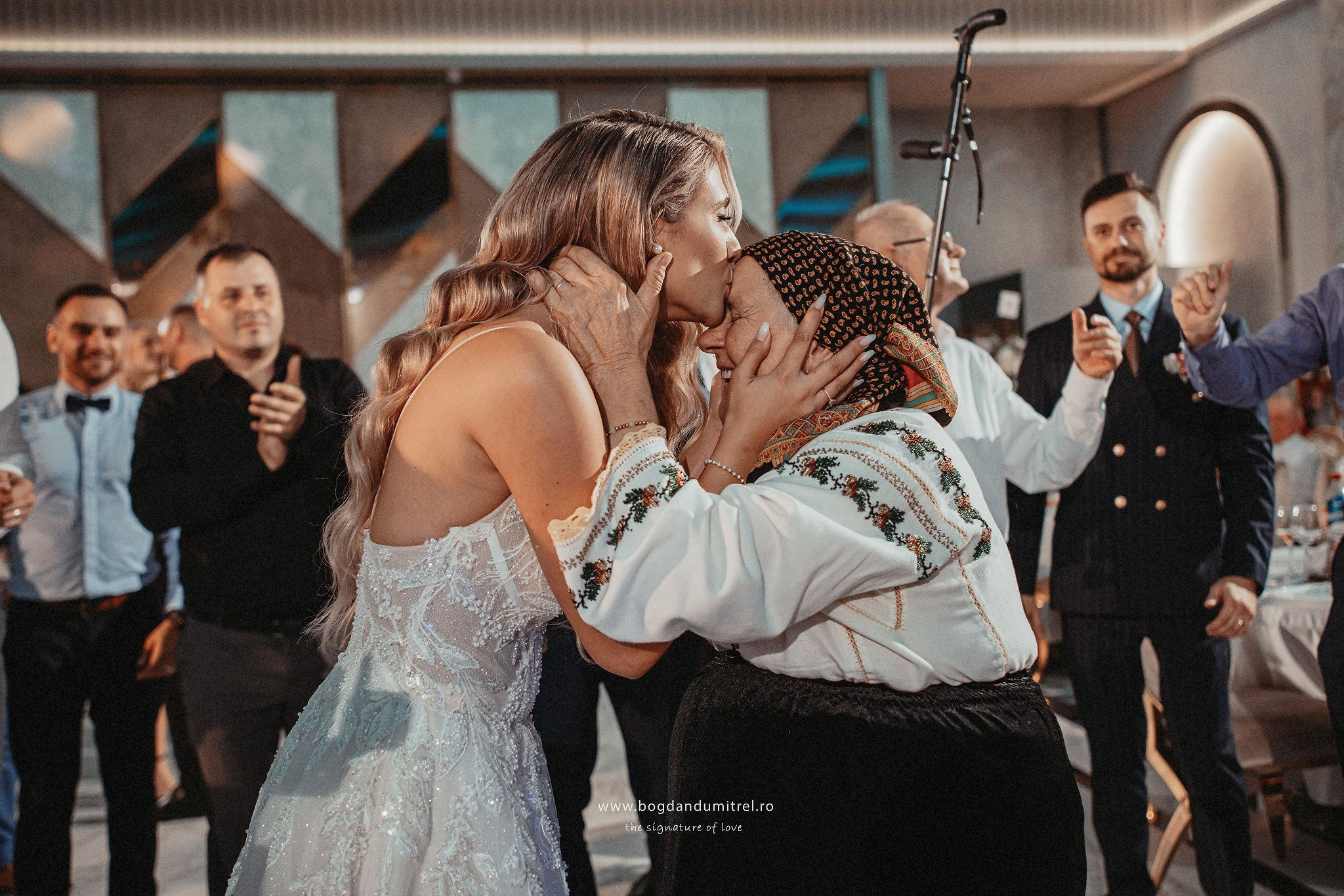 L&G. Bogdan Dumitrel — wedding photograher