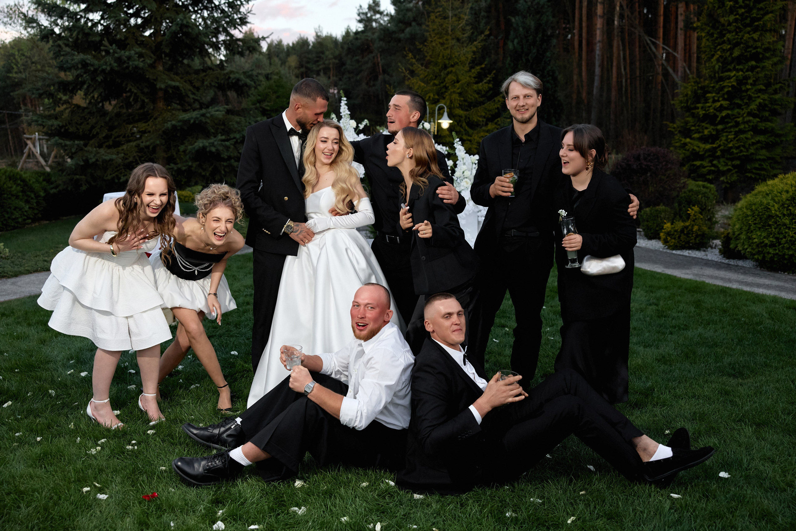 Natalia & Roman. Dworek przy lesie. Fotograf ślubny i rodzinny w Krakowie Yana Klymova