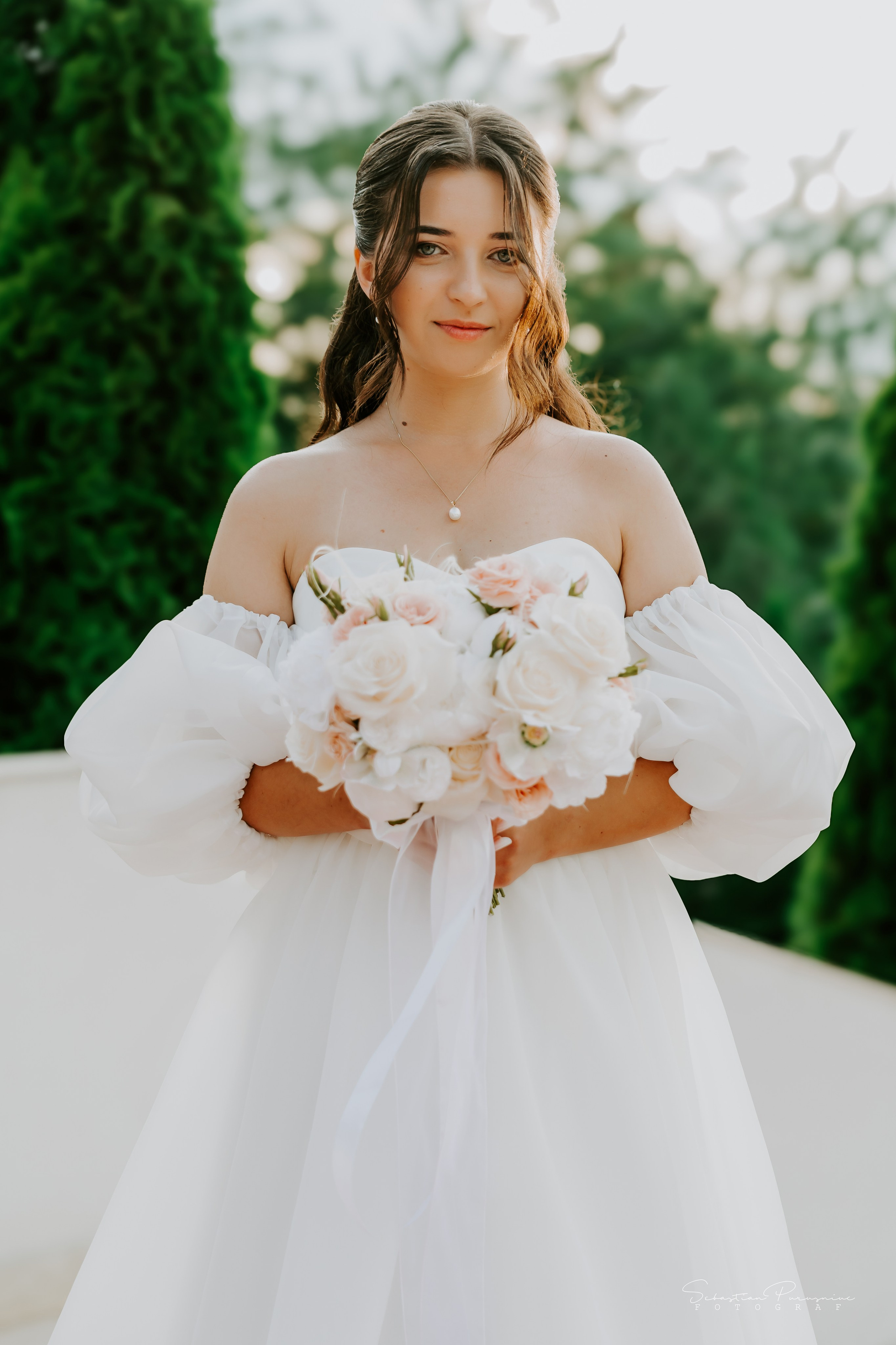 Andreea & Mădălin. Sebastian Purusniuc Fotograf - Iasi