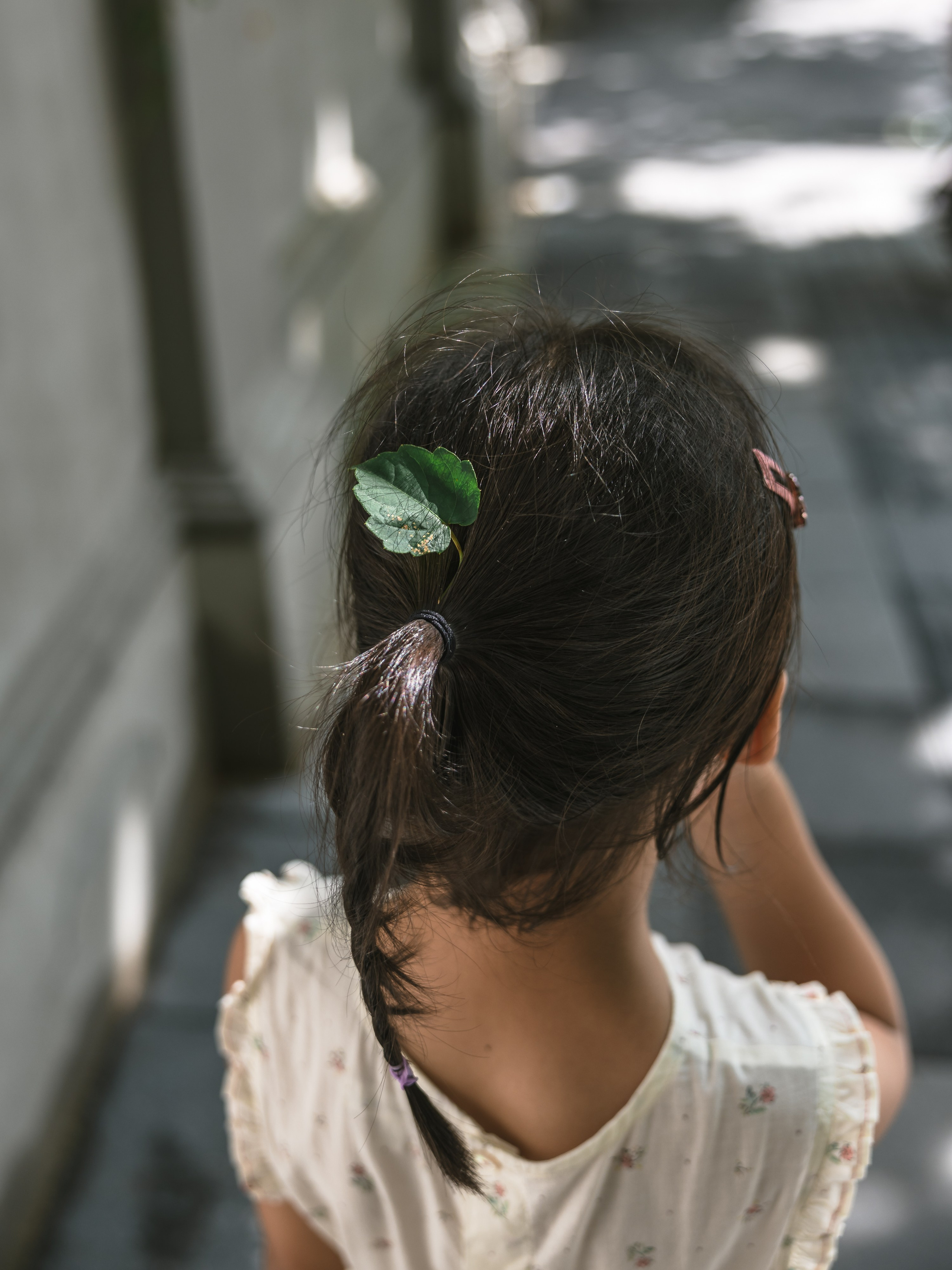A Family of Three’s Urban Stroll in Shanghai. Shanghai Family Photographer Dora