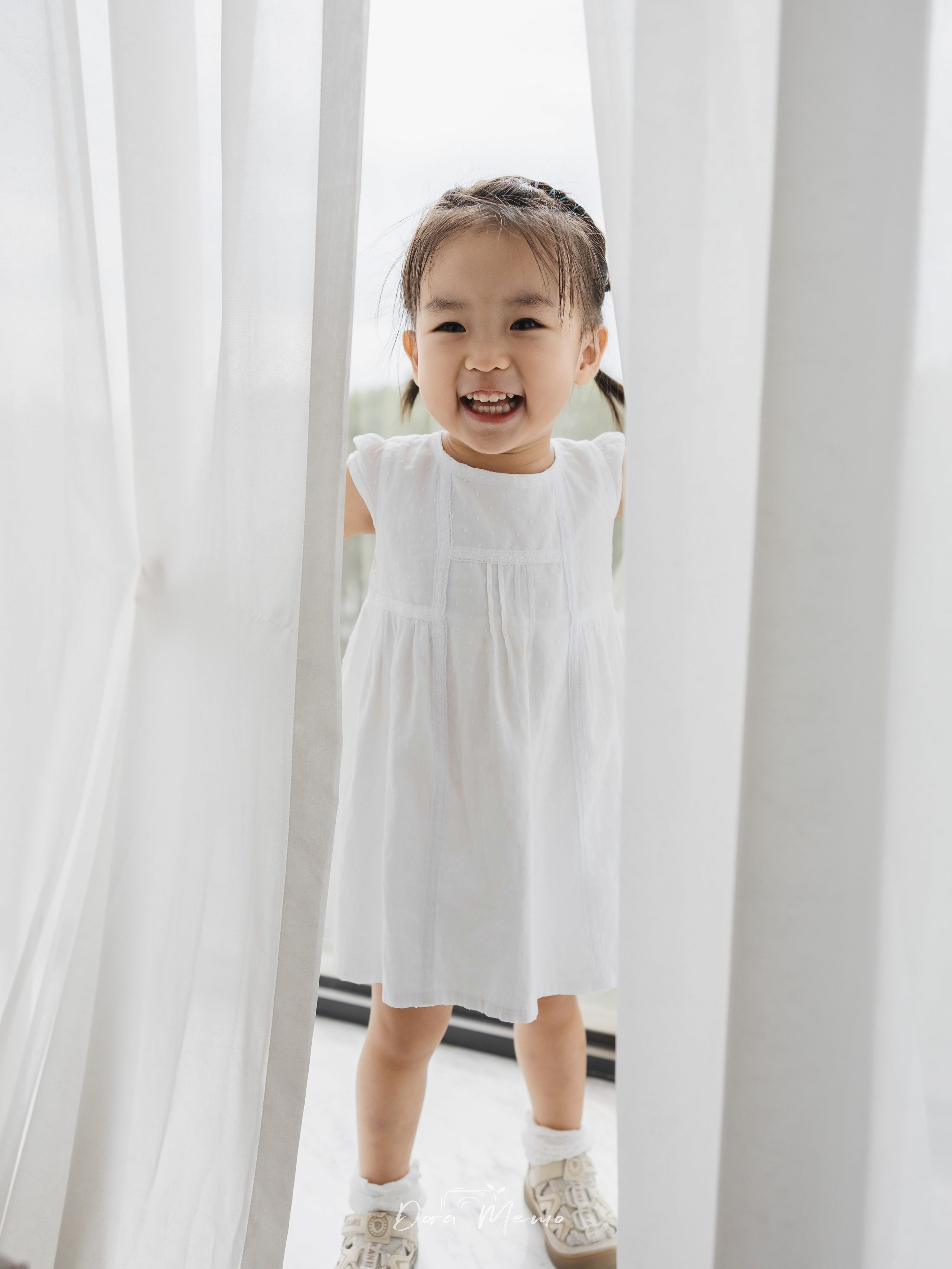 Shanghai Family Photographer — A Documentary Family Session Before Moving Abroad