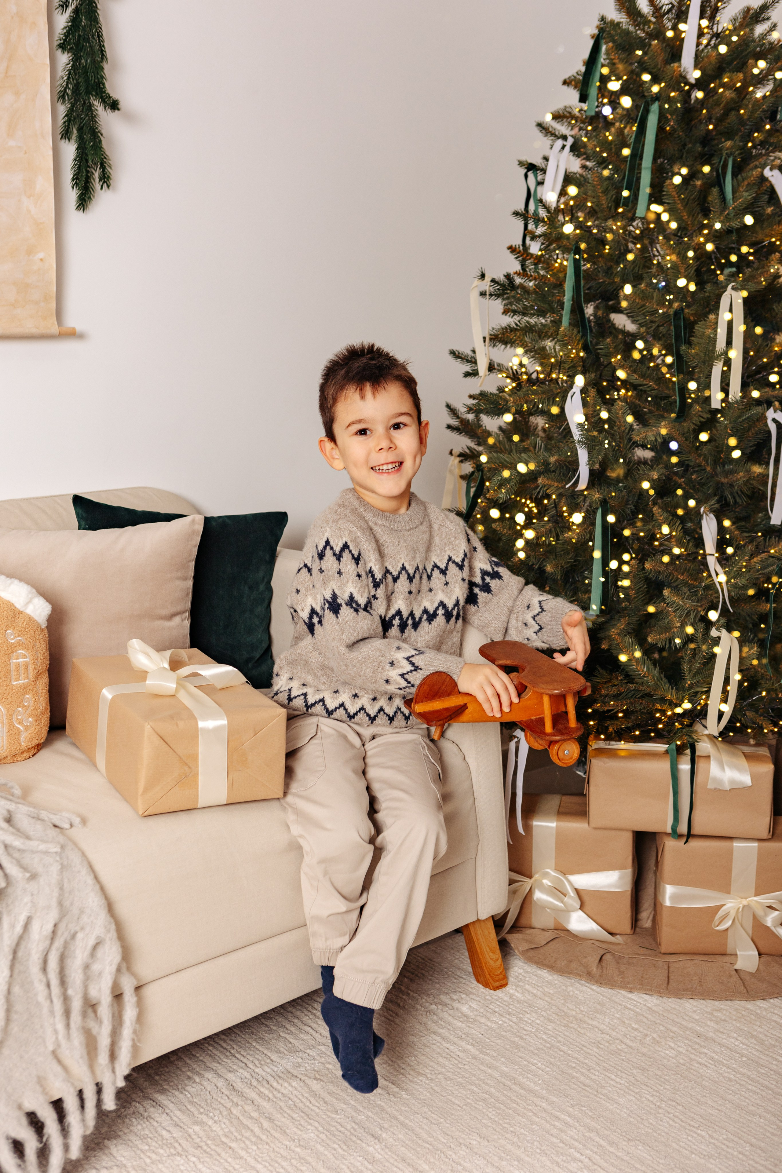 Familia Codreanu. Cristina Andronache fotograf Brașov fotograf de familie fotograf de nunta Brașov