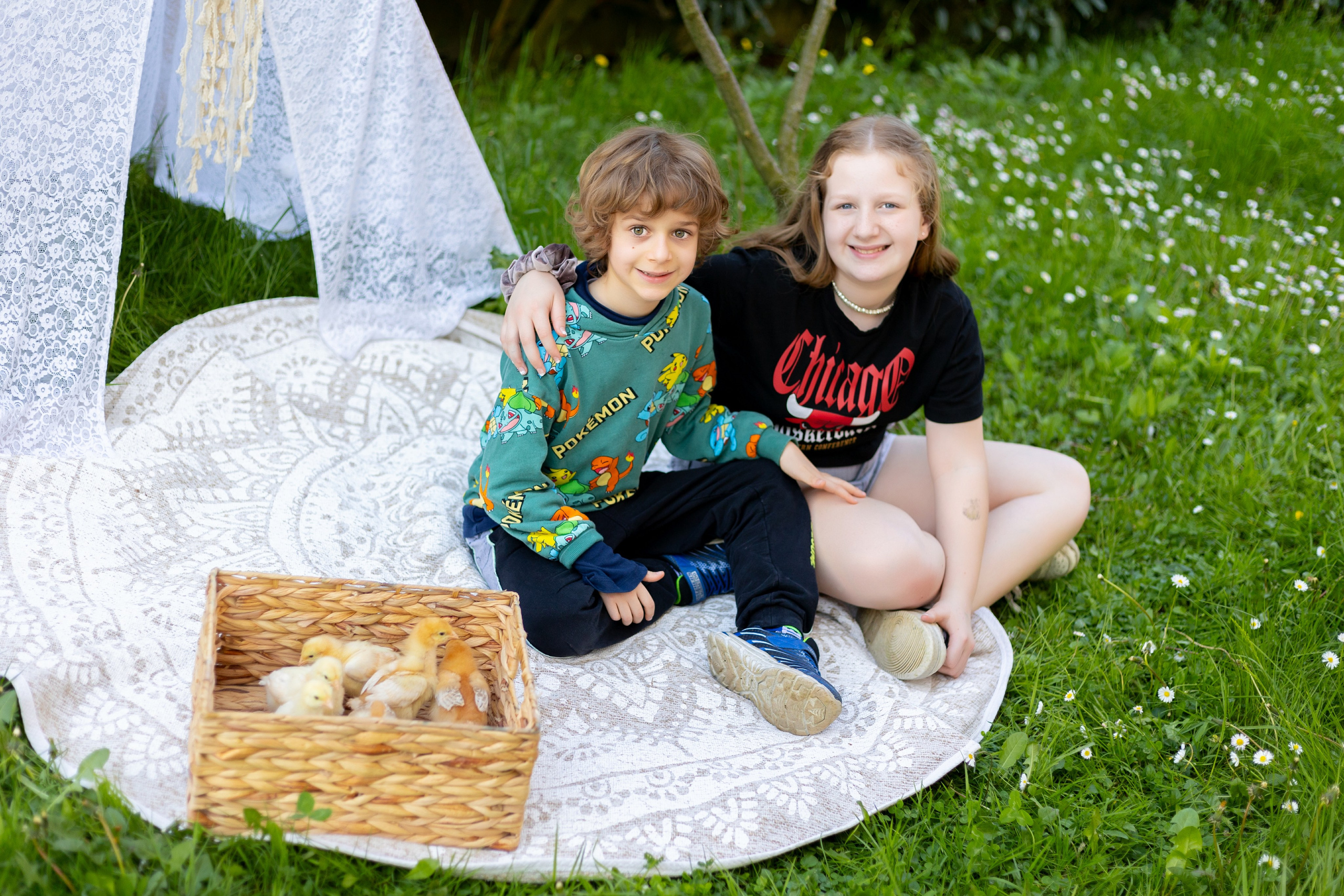 Tommaso + i pulcini). Luci e Capricci Photography