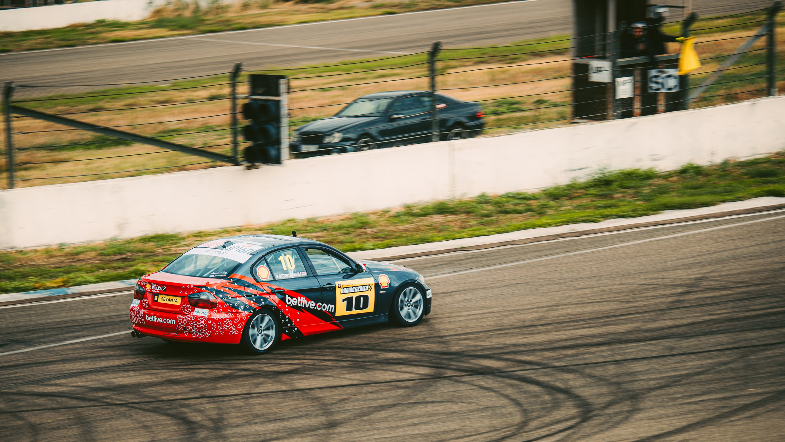 Circuit Race