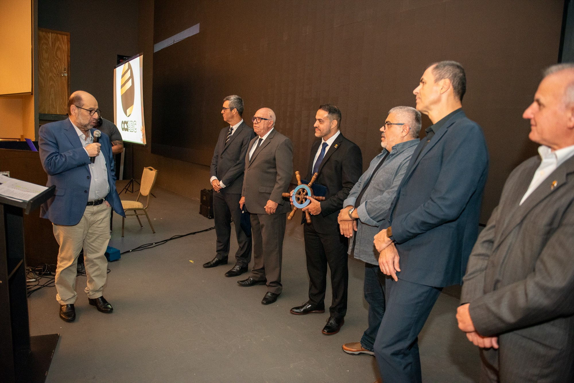 Clube dos Corretores de Seguros do ABC. 78 Imagens