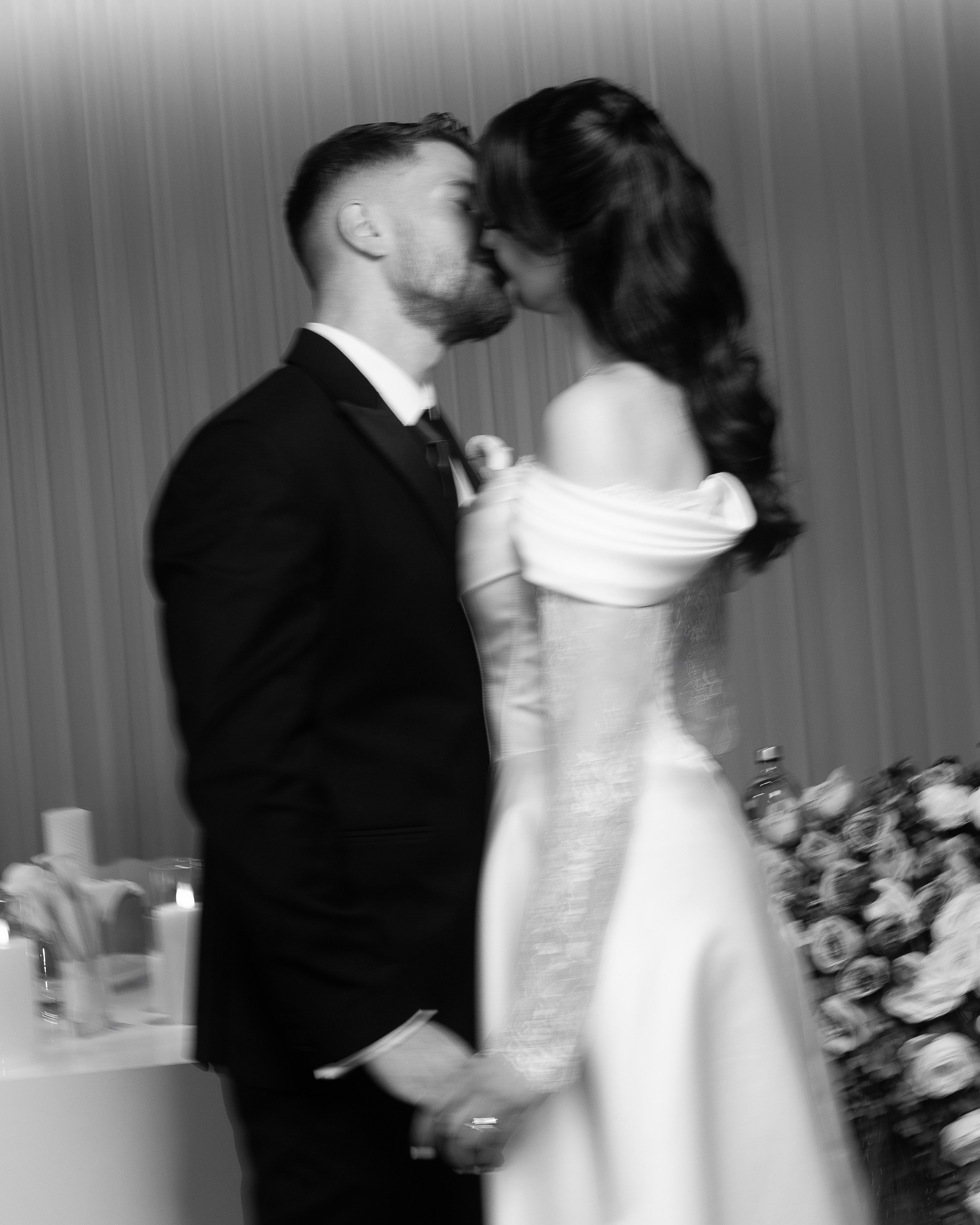 Bianca & Bogdan. Vlad Aconstantinesei Photographer